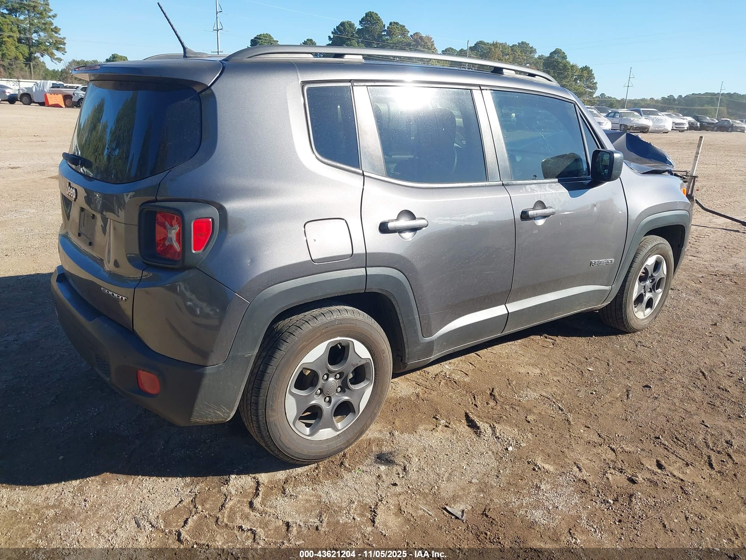JEEP RENEGADE image 4