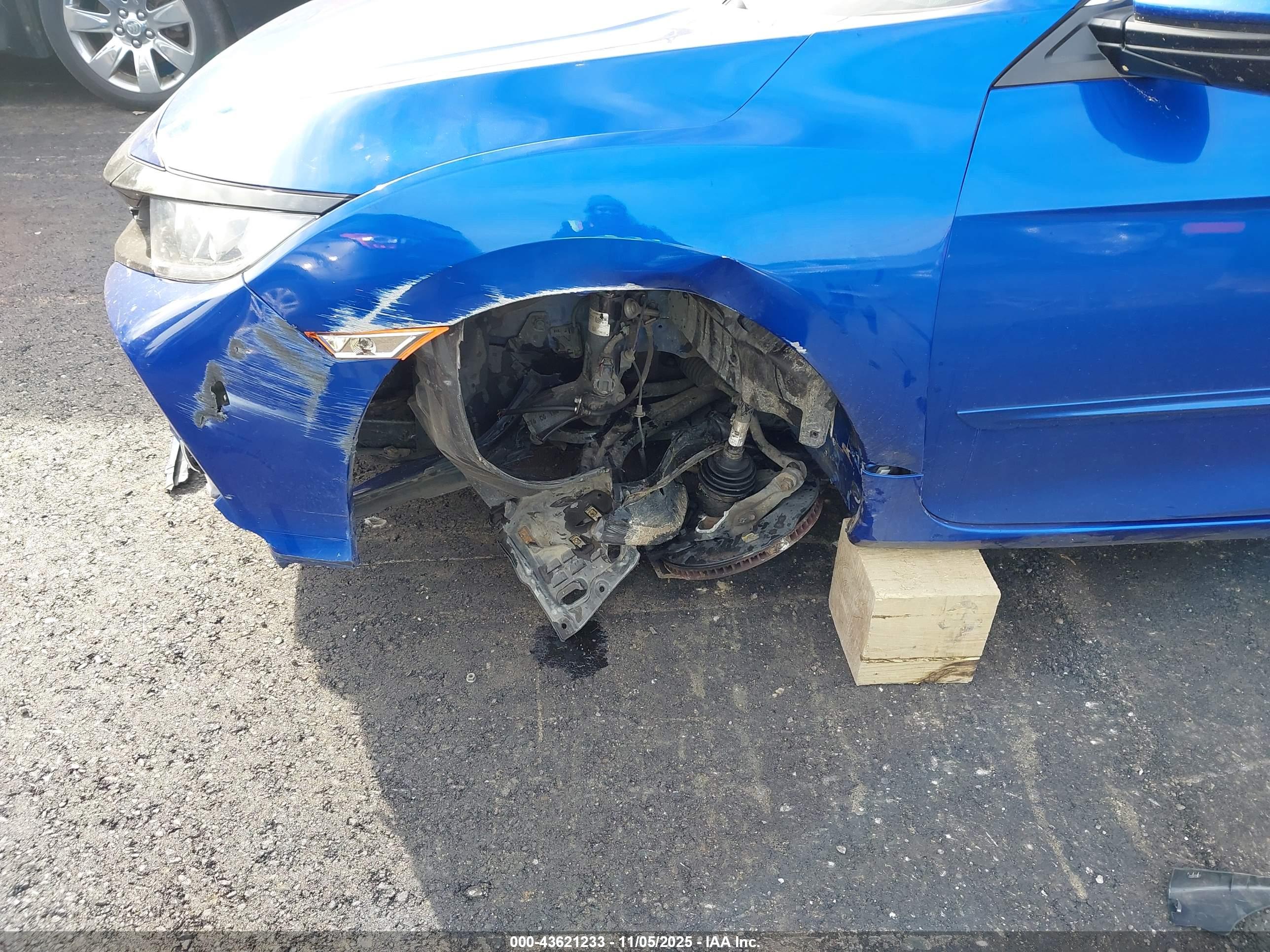 HONDA CIVIC image 6