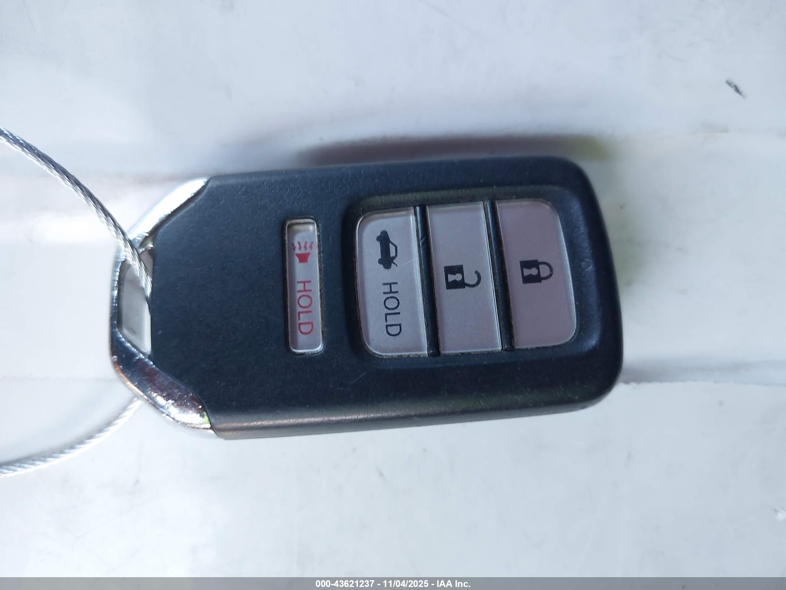 HONDA ACCORD image 11