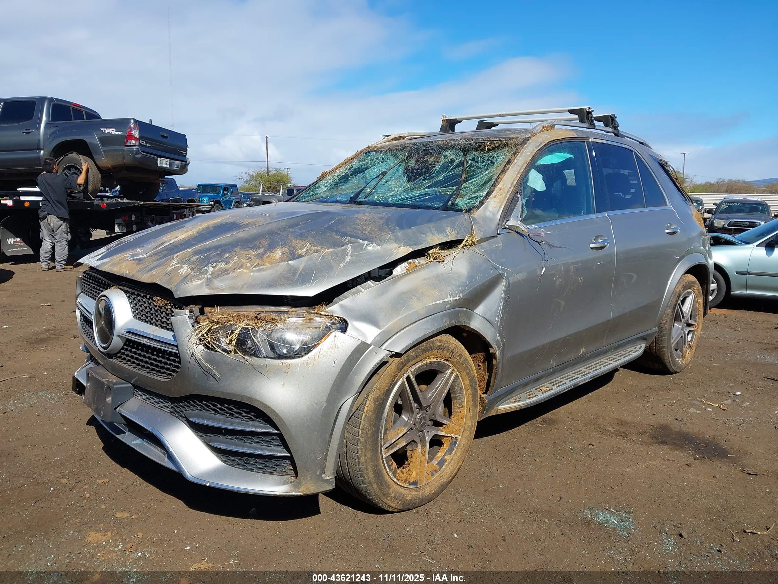 MERCEDES-BENZ GLE image 6