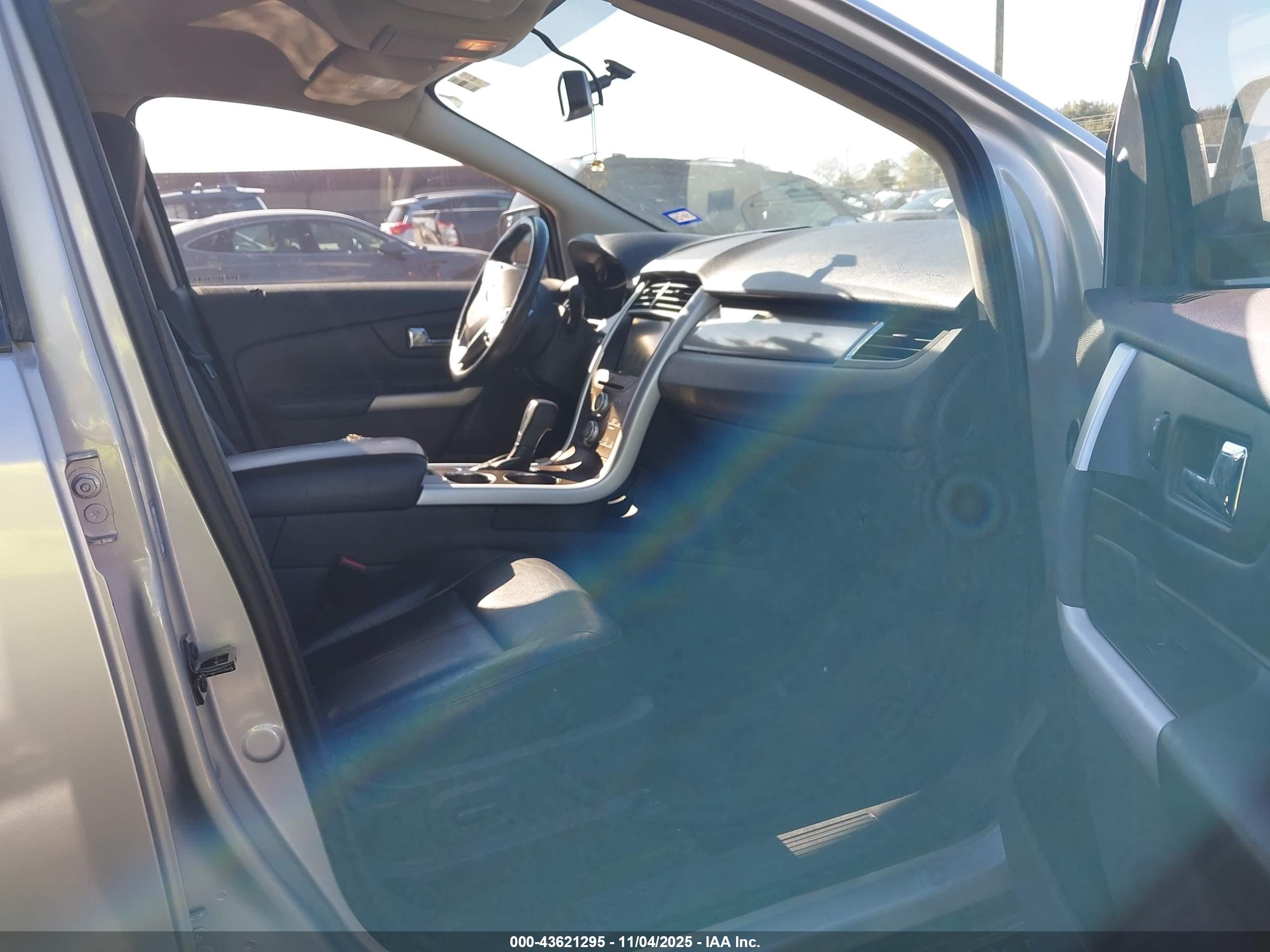 FORD EDGE image 5