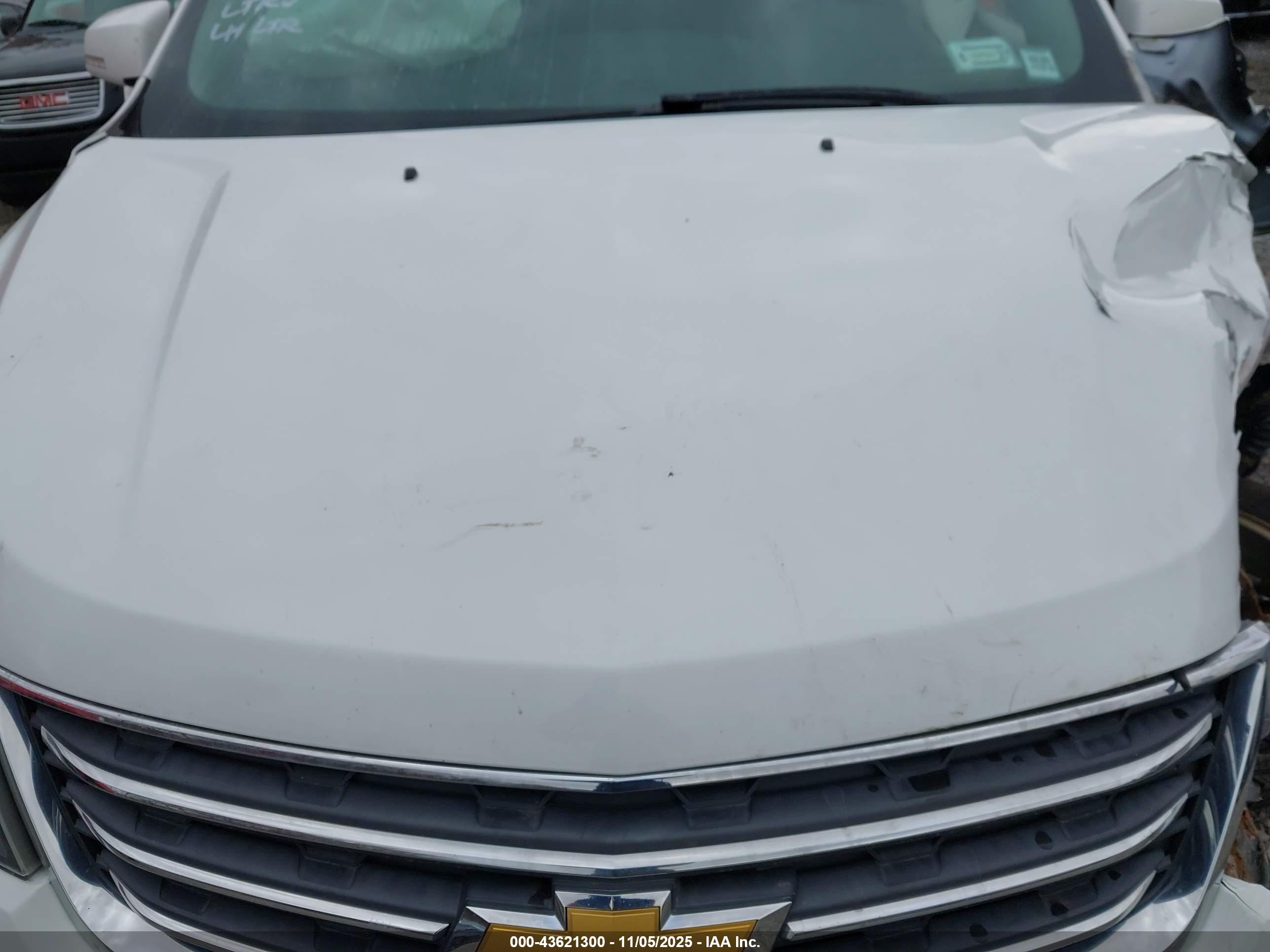 CHEVROLET TRAVERSE image 10