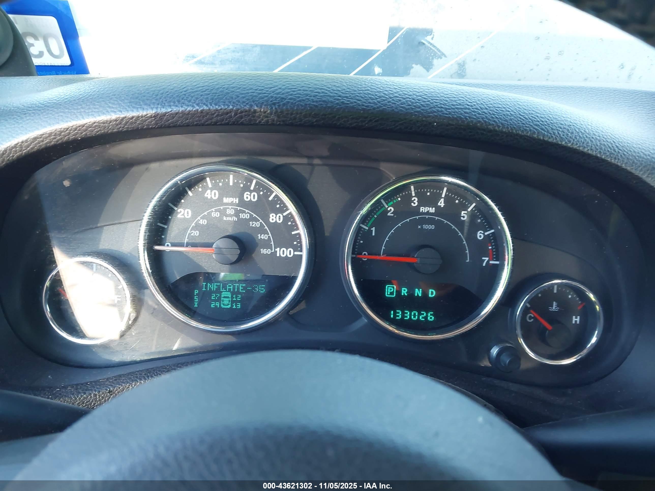 JEEP WRANGLER image 7