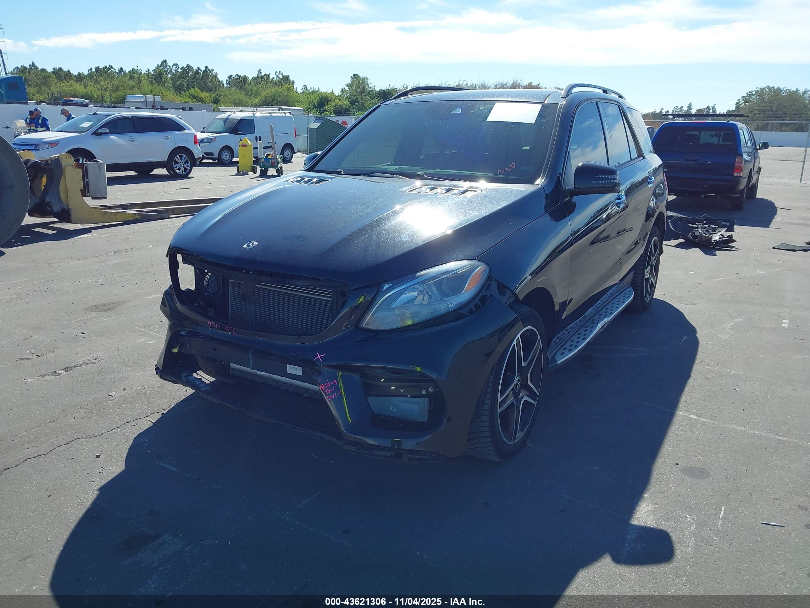 MERCEDES-BENZ GLE image 2