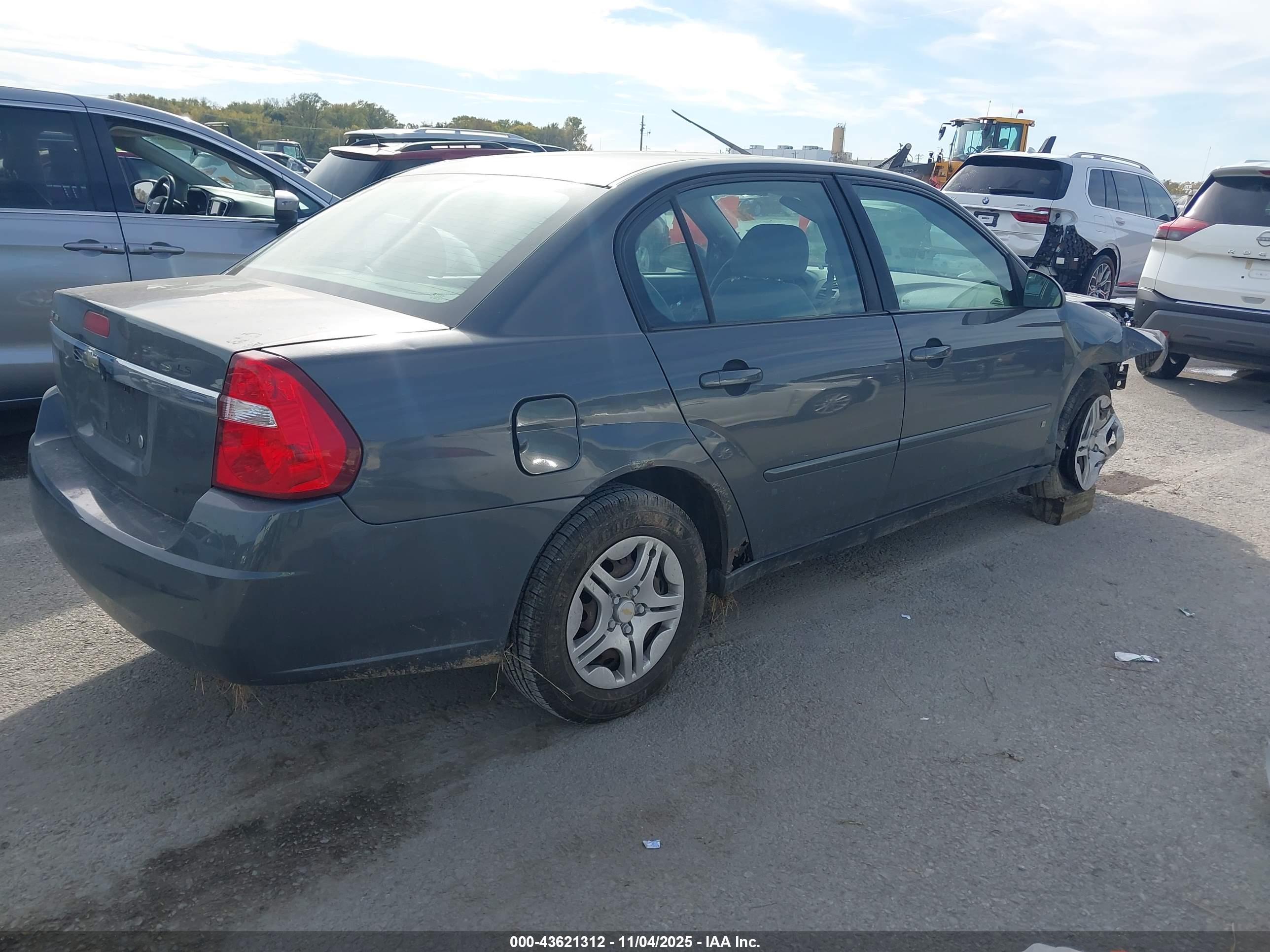 CHEVROLET MALIBU image 4