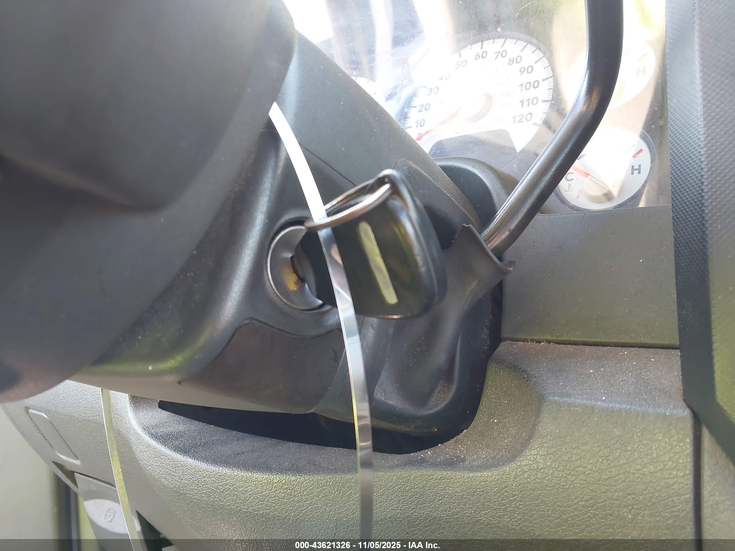 DODGE RAM image 11