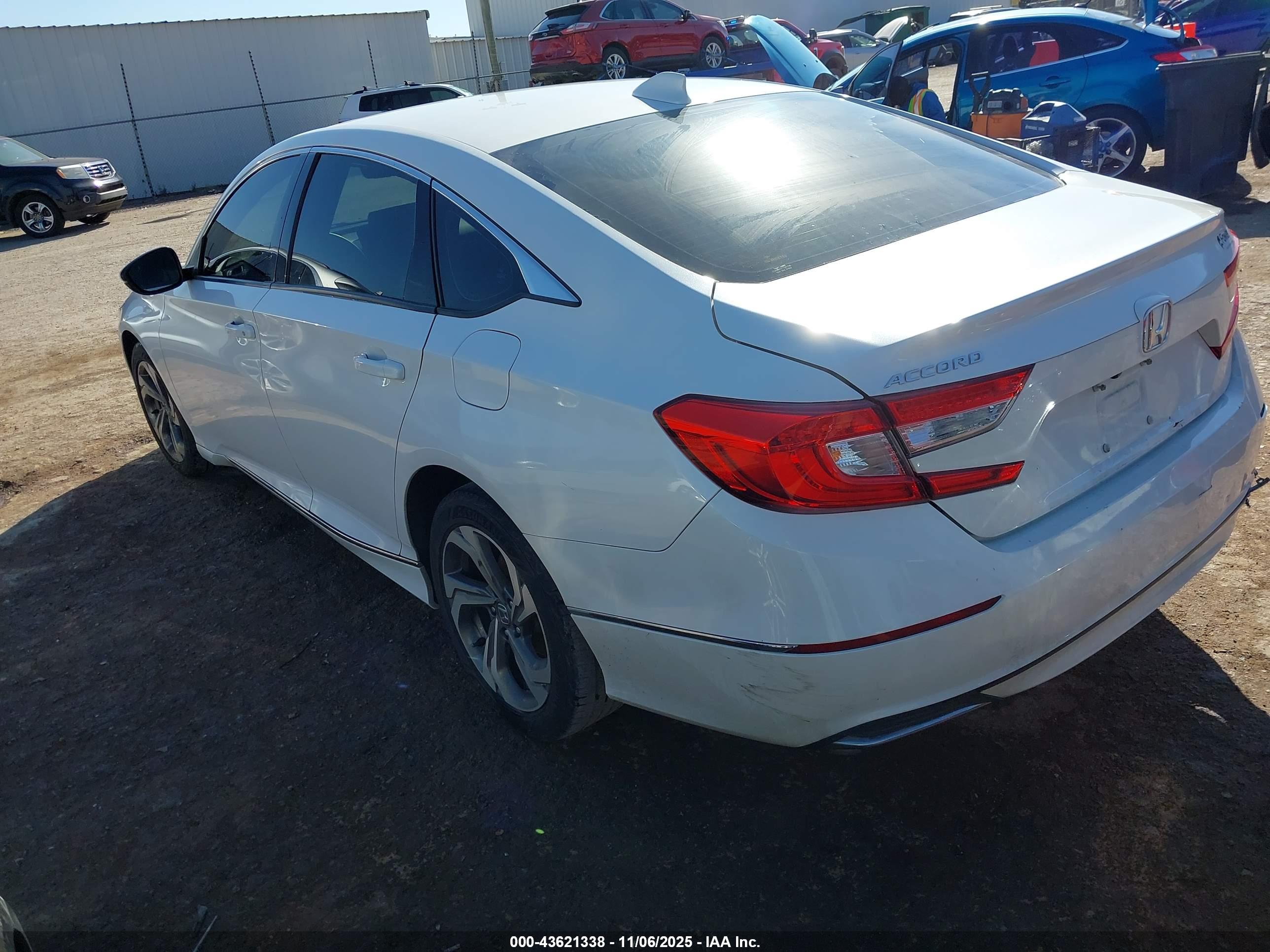 HONDA ACCORD image 3