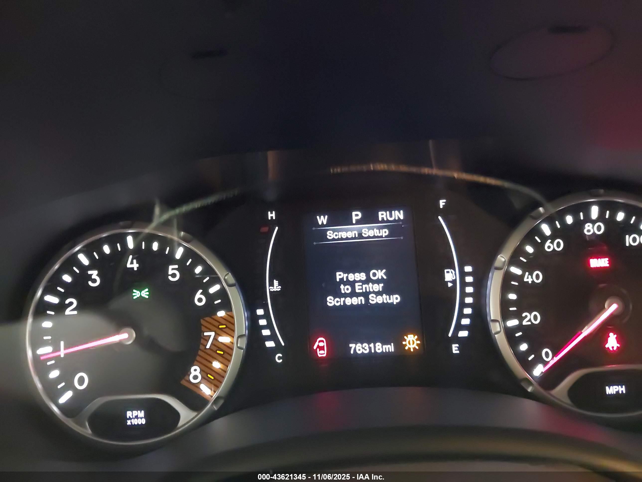 JEEP RENEGADE image 7