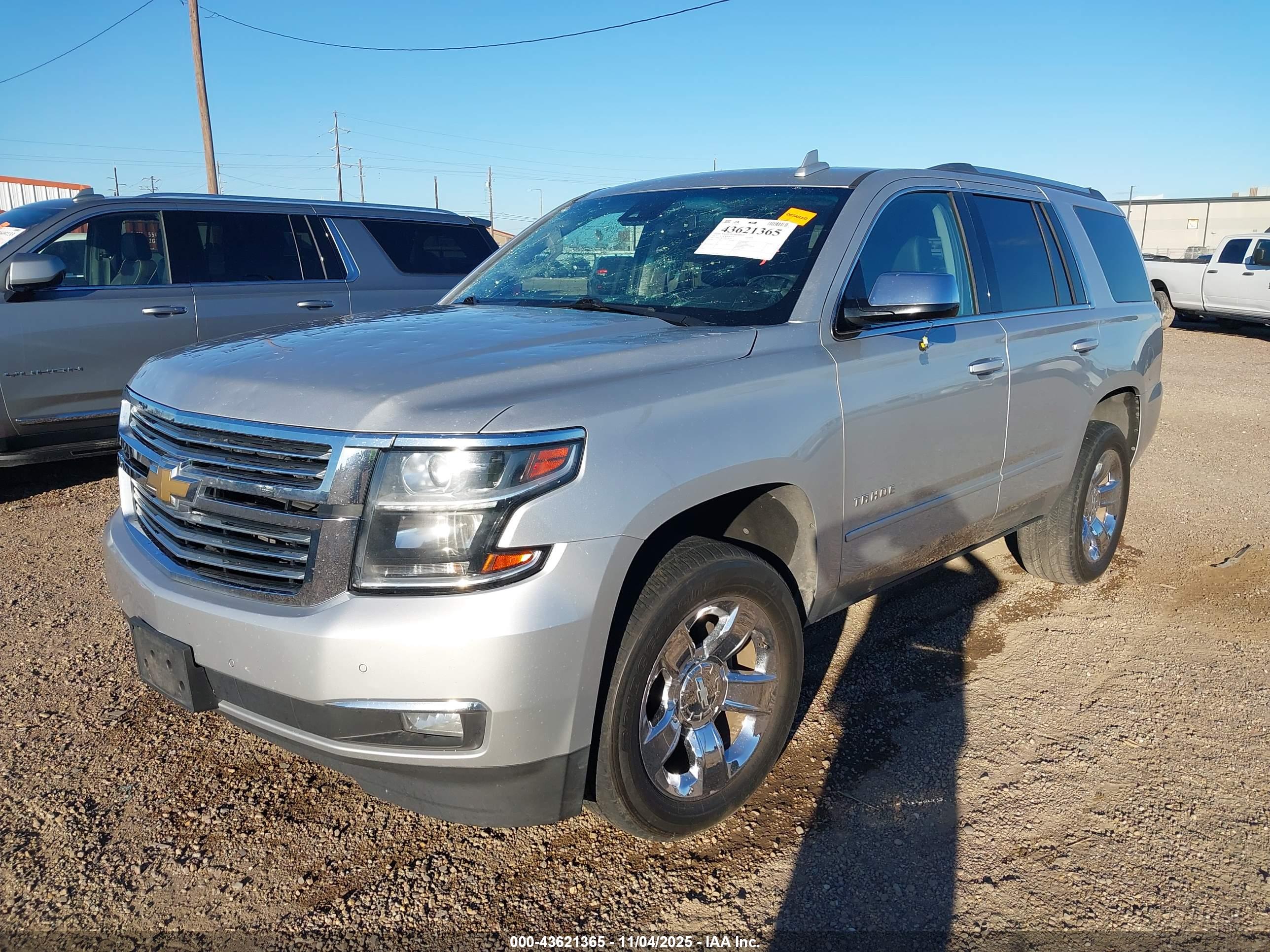 CHEVROLET TAHOE image 2
