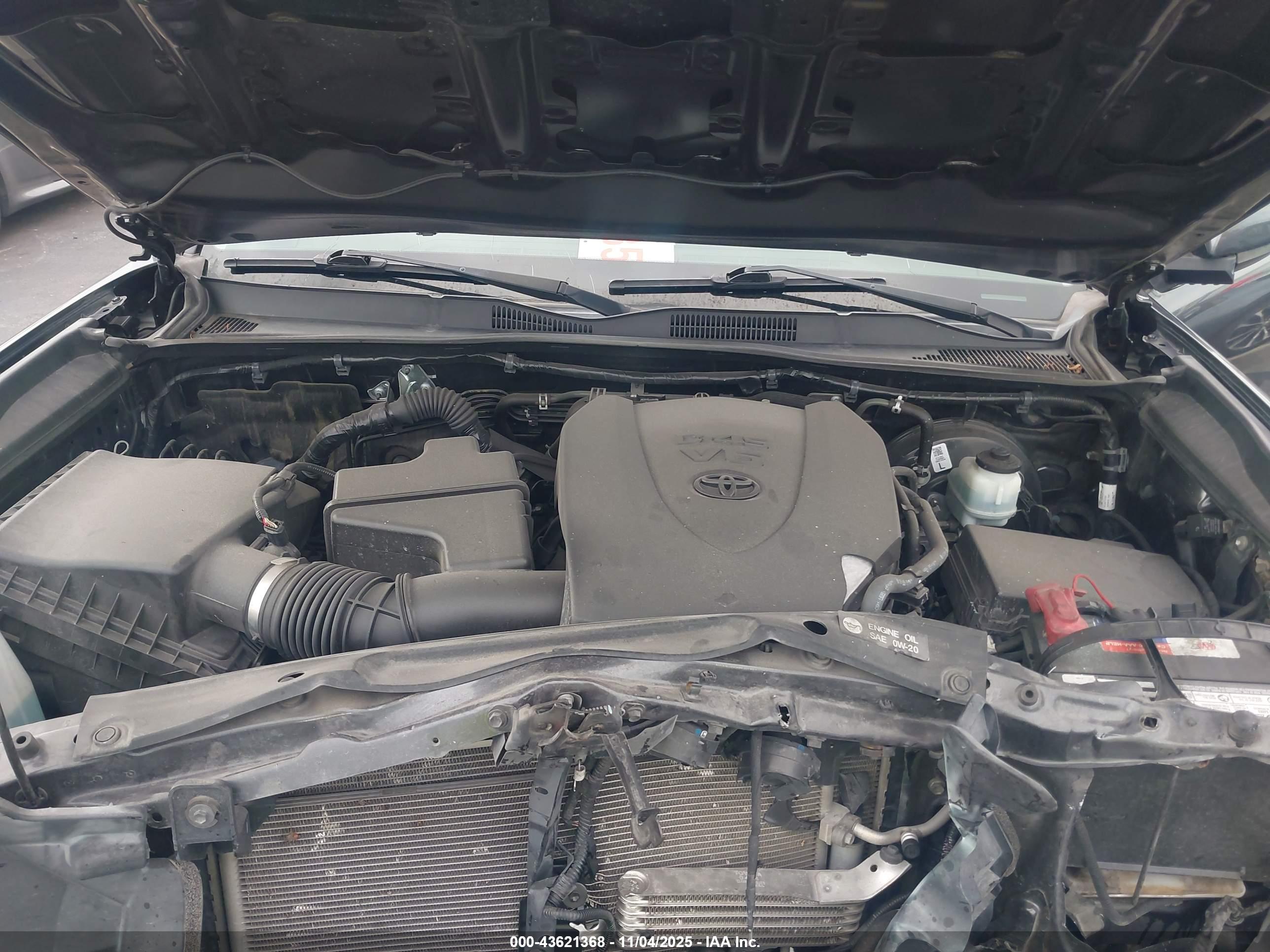 TOYOTA TACOMA image 10