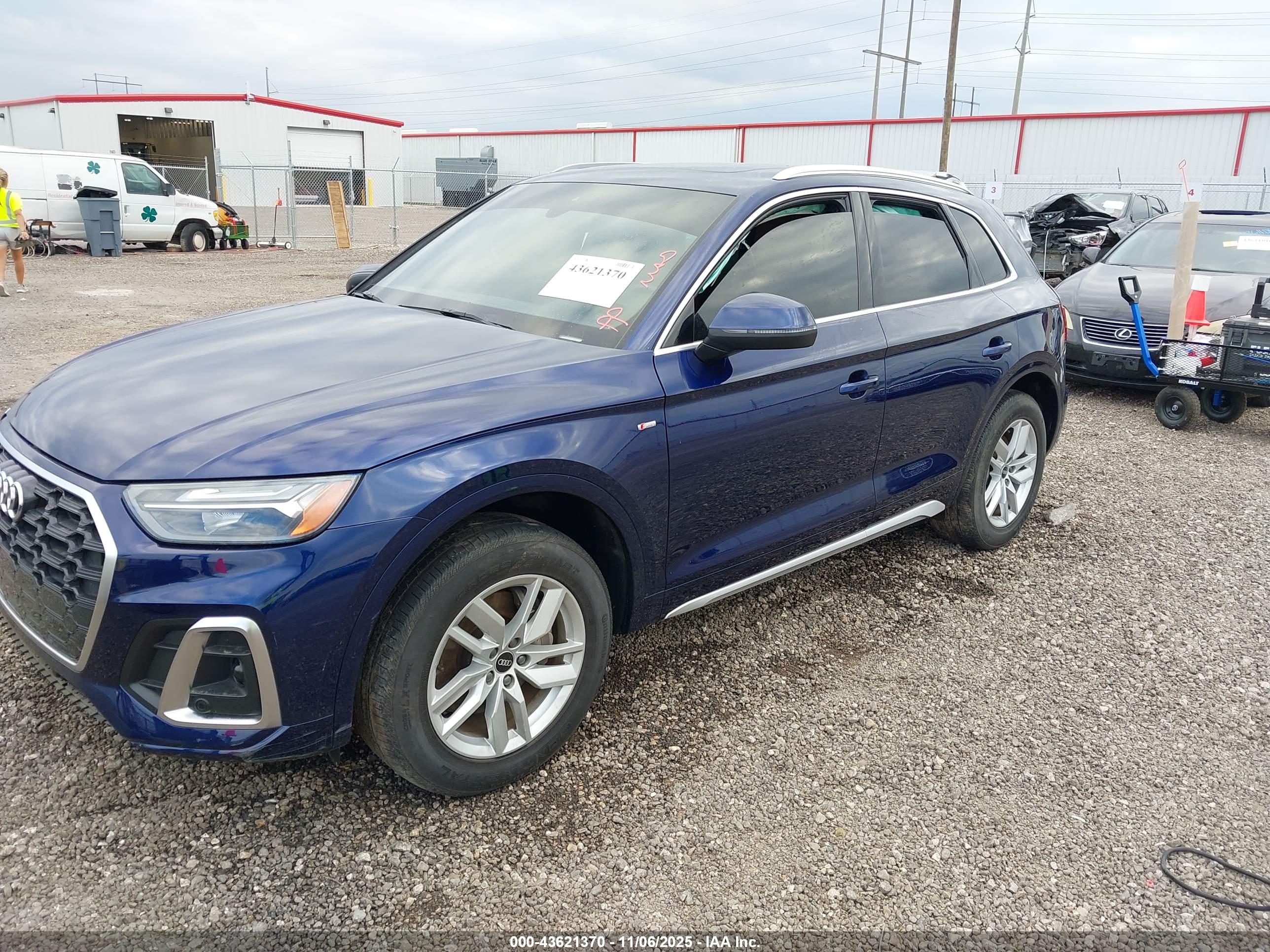 AUDI Q5 image 2