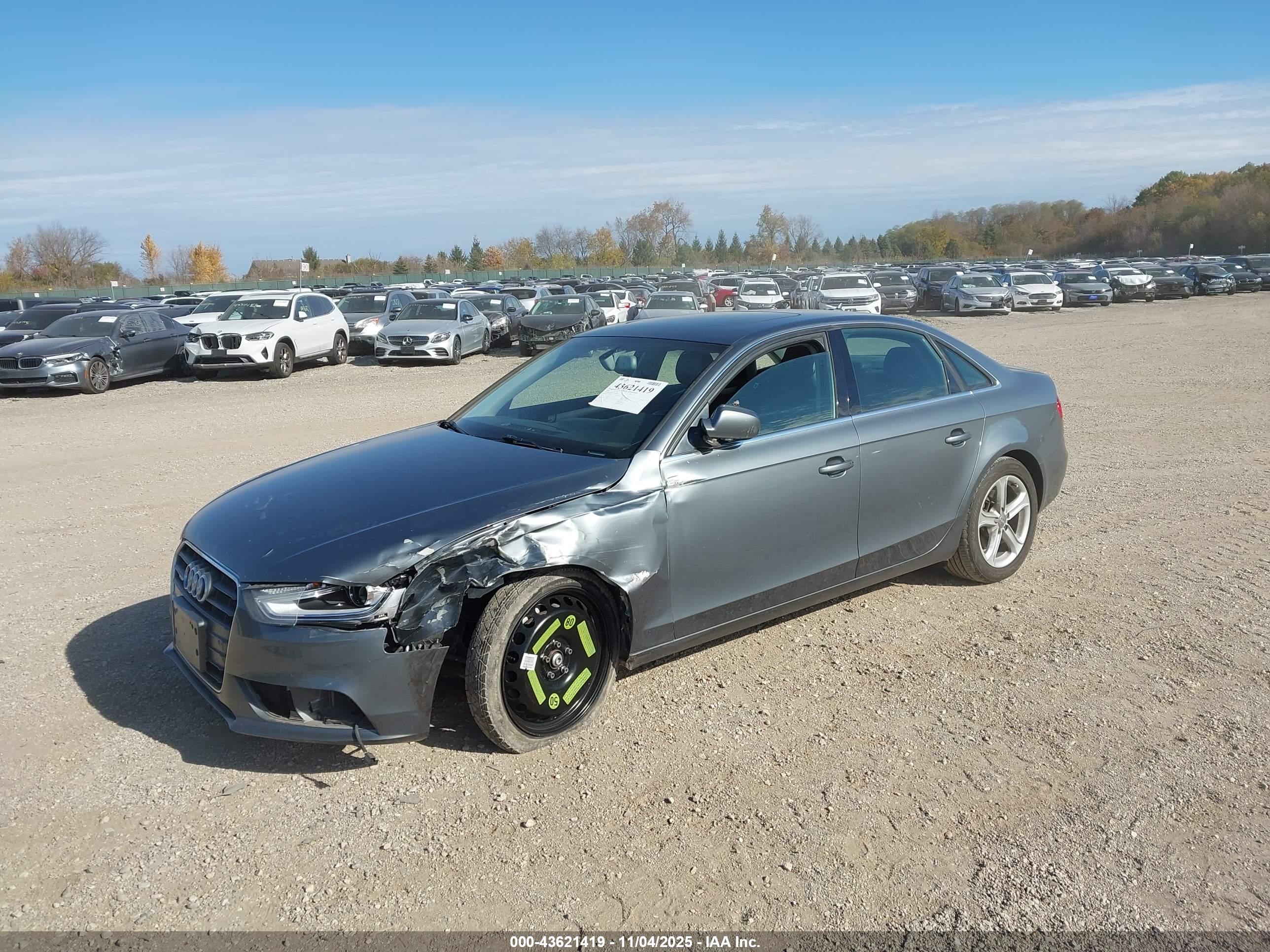 AUDI A4 image 2