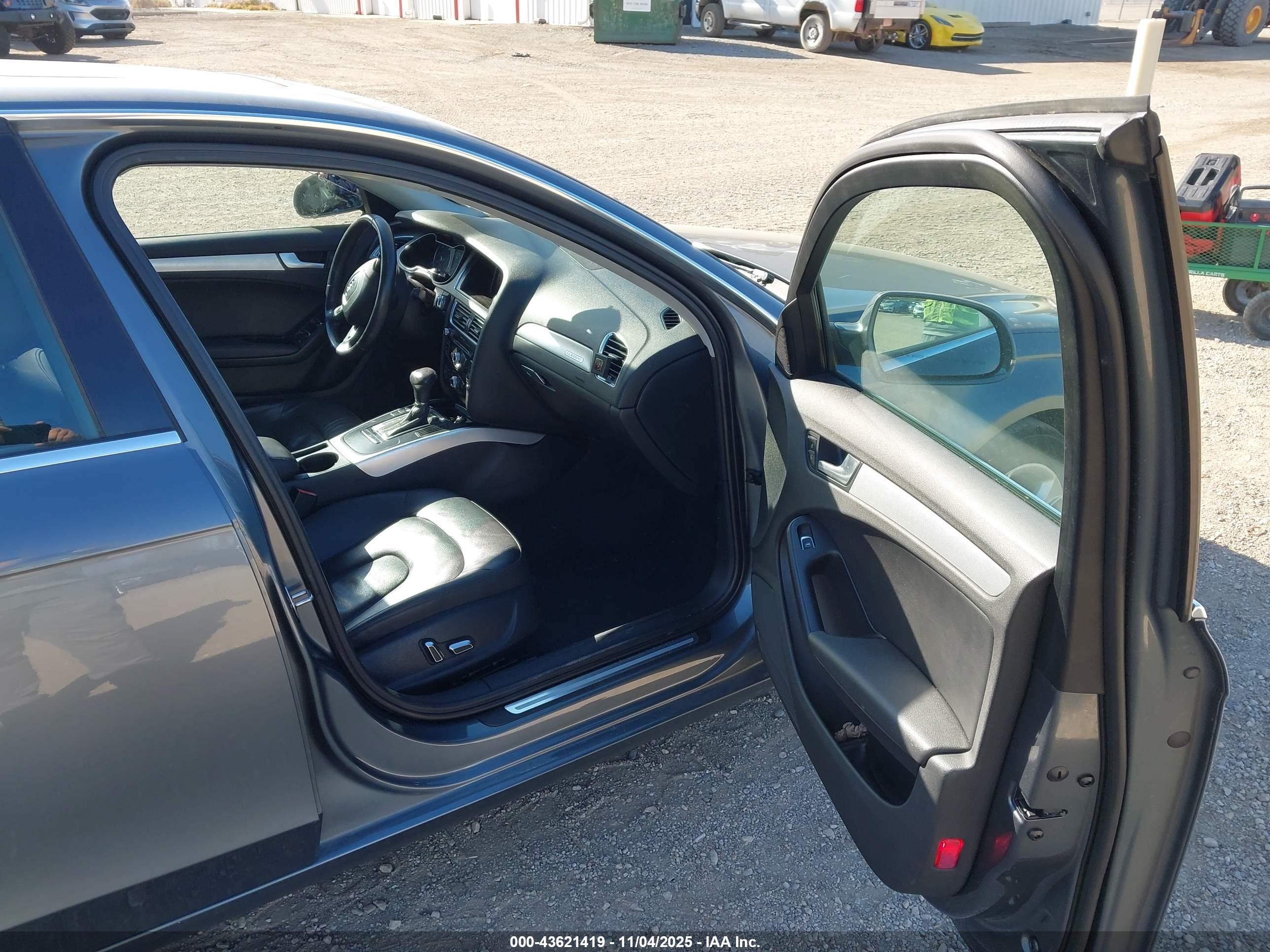 AUDI A4 image 5