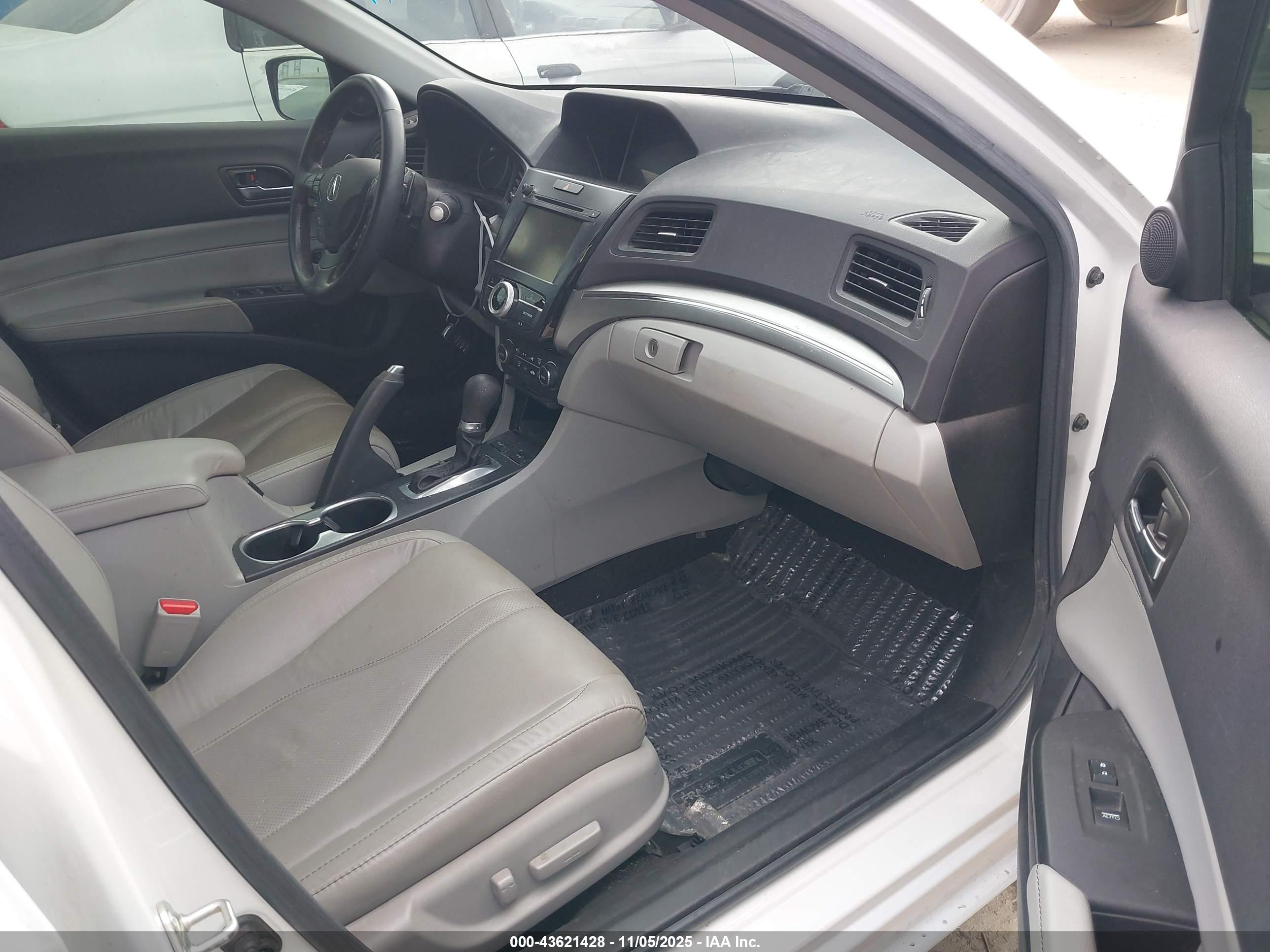 ACURA ILX image 5