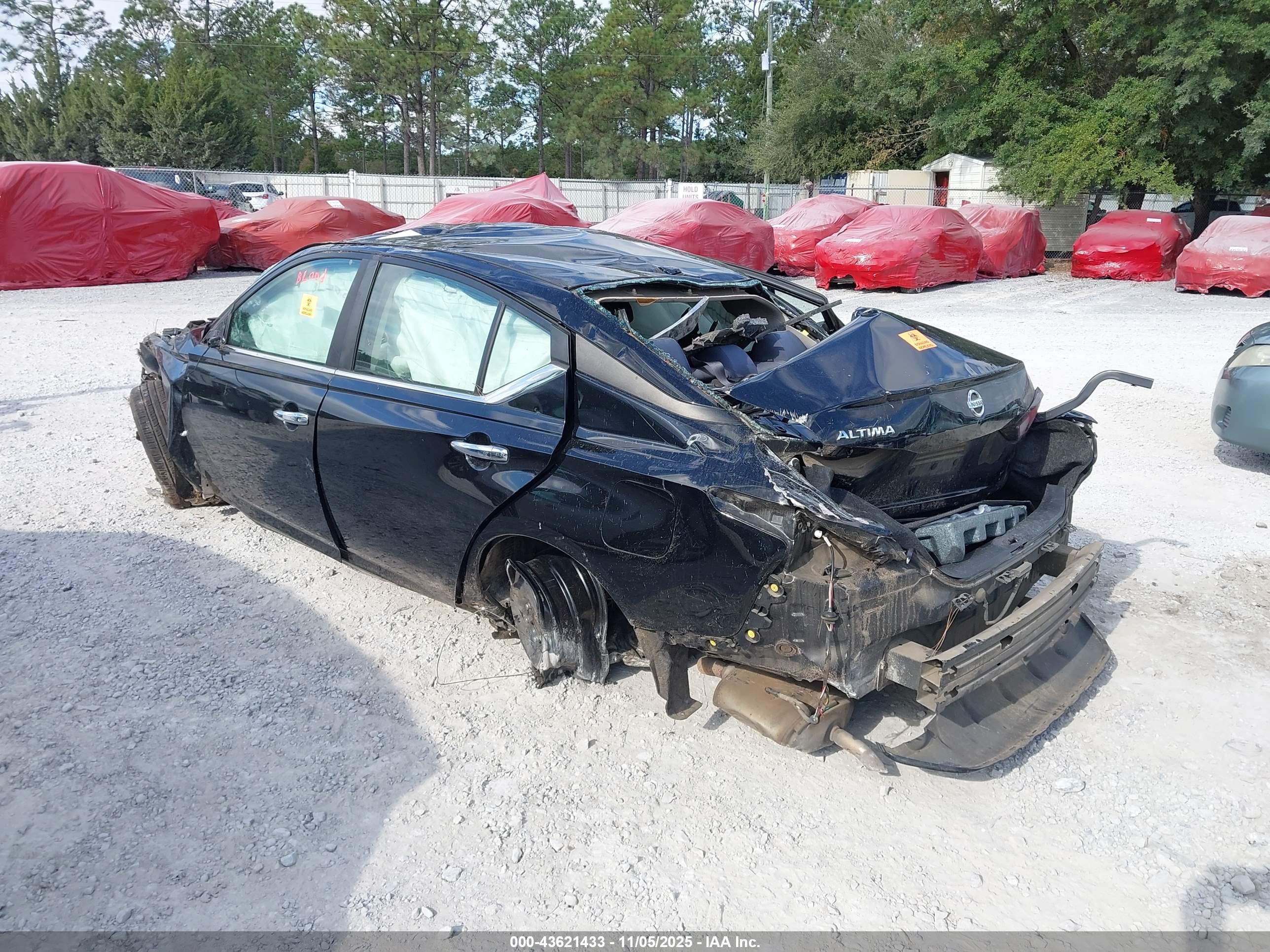 NISSAN ALTIMA image 3
