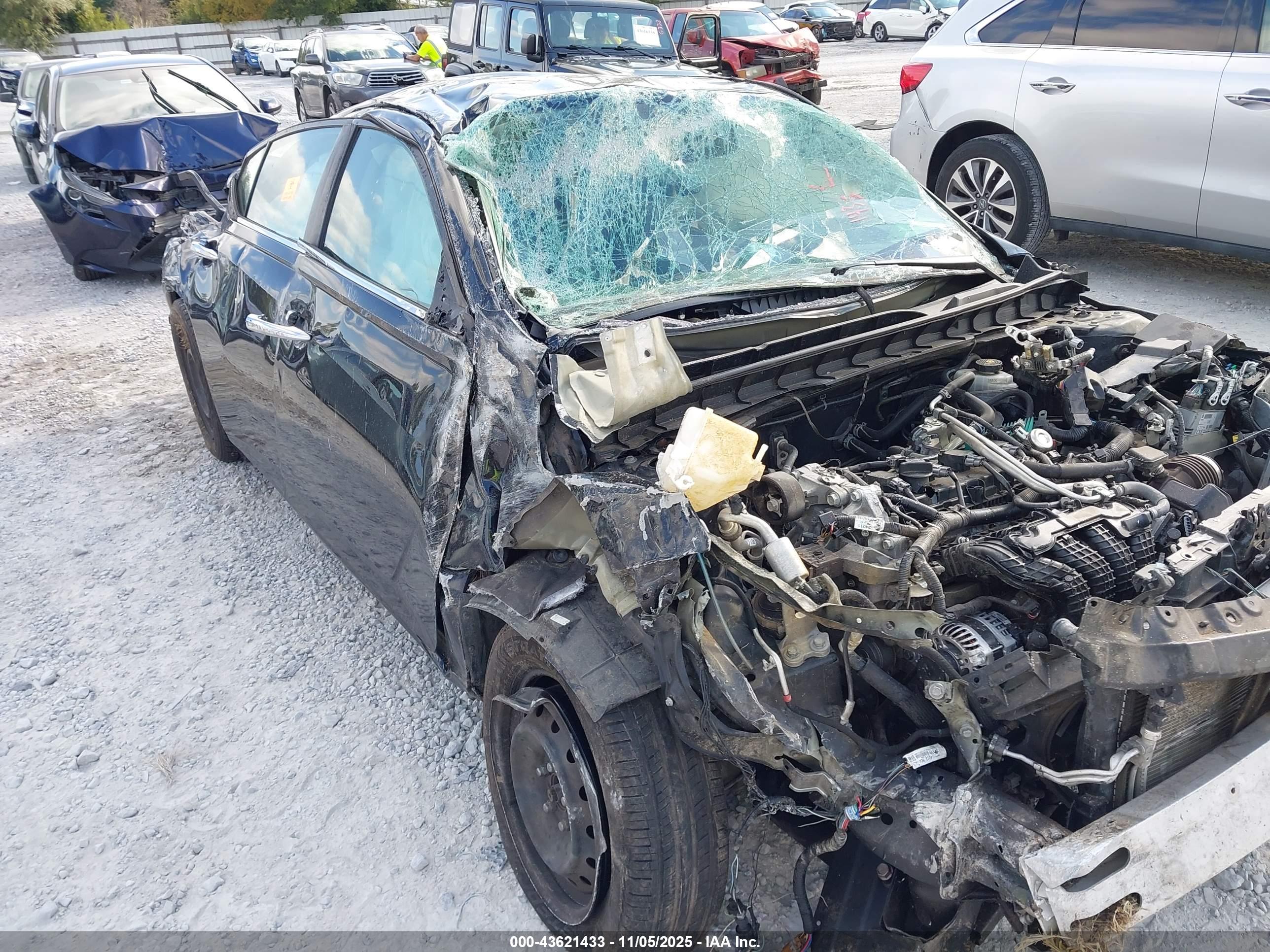 NISSAN ALTIMA image 6