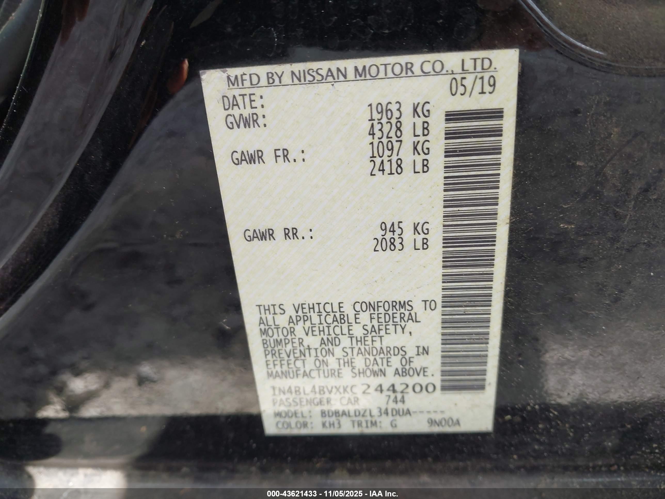 NISSAN ALTIMA image 9