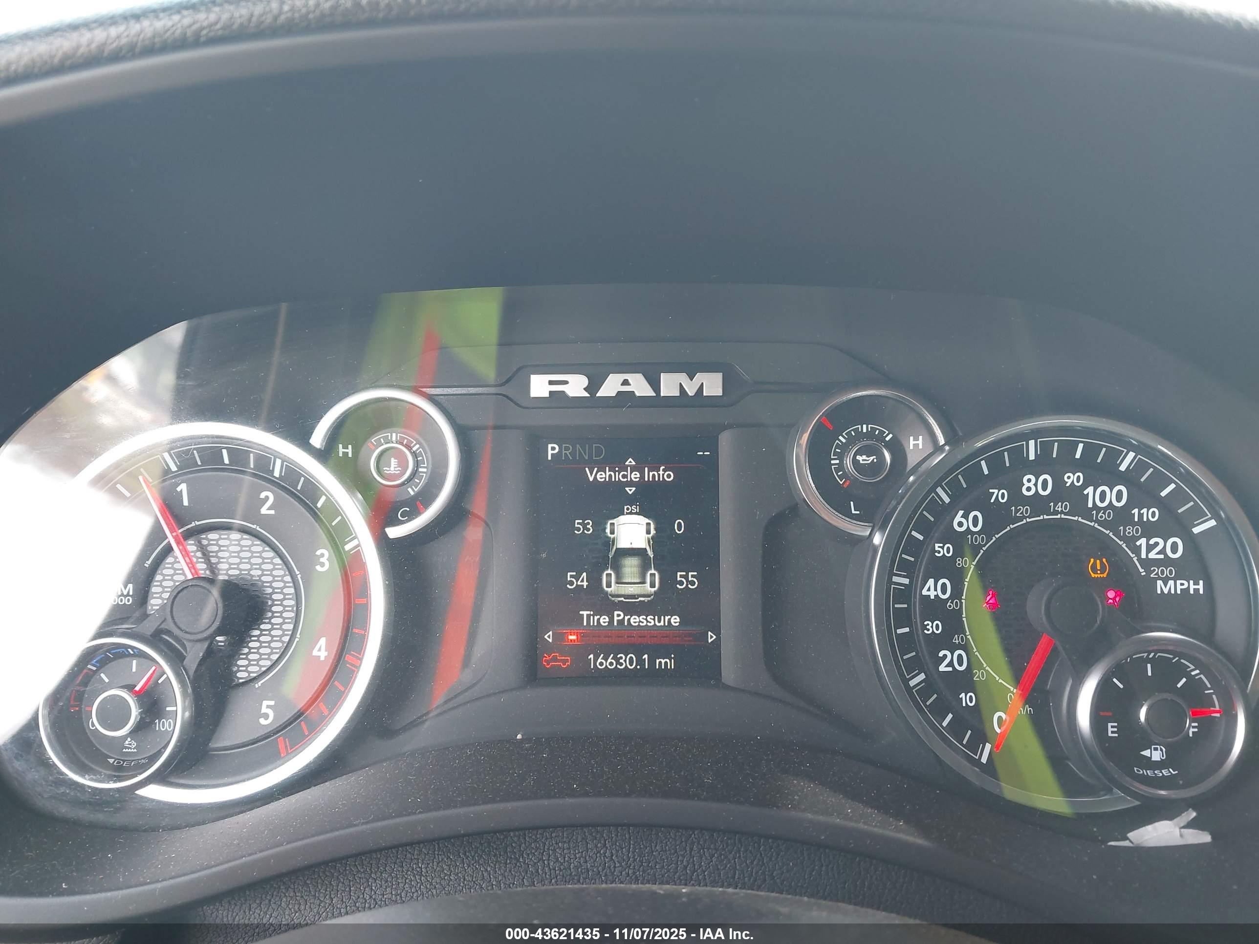 RAM 2500 image 7