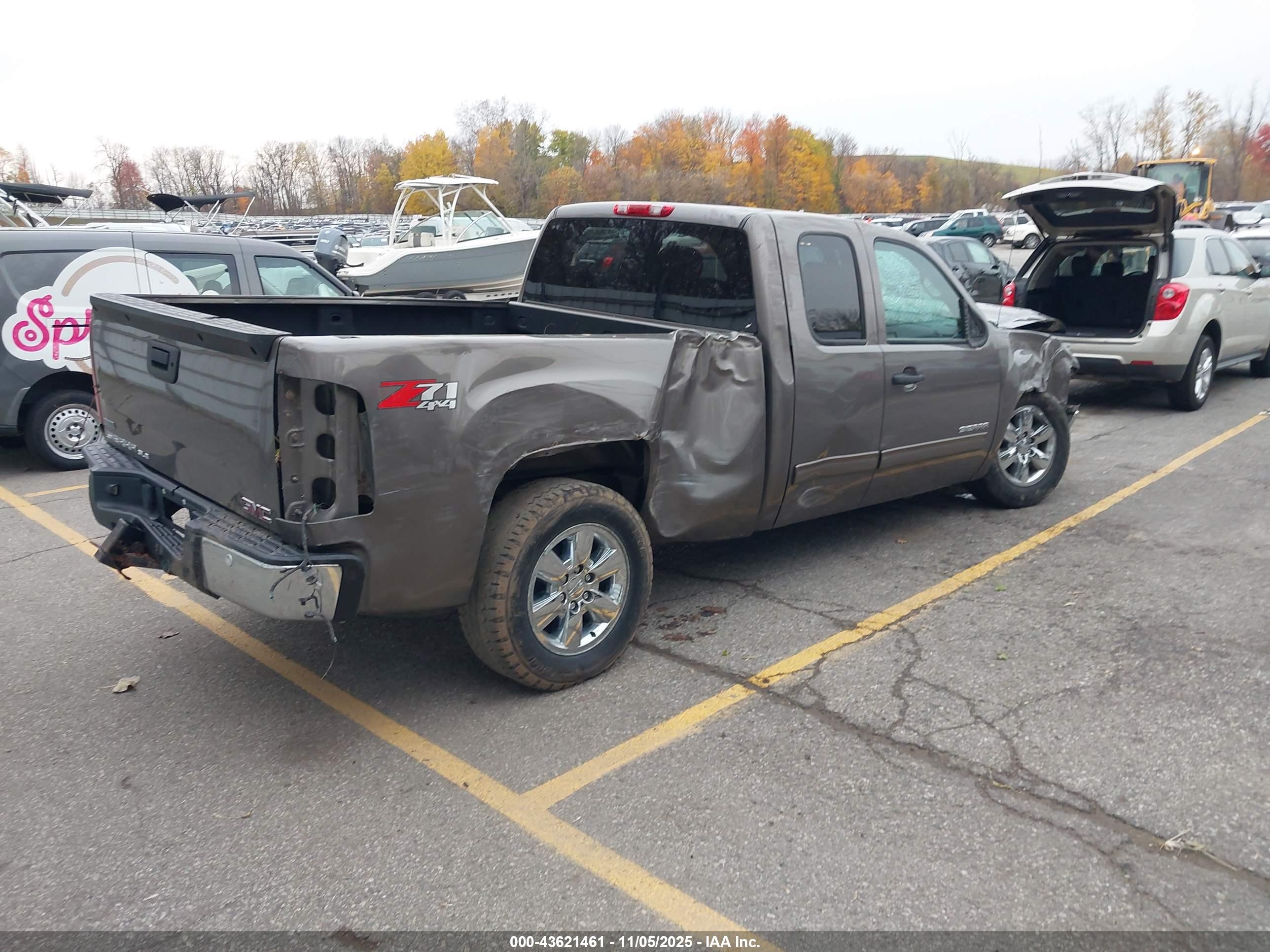 GMC SIERRA image 4