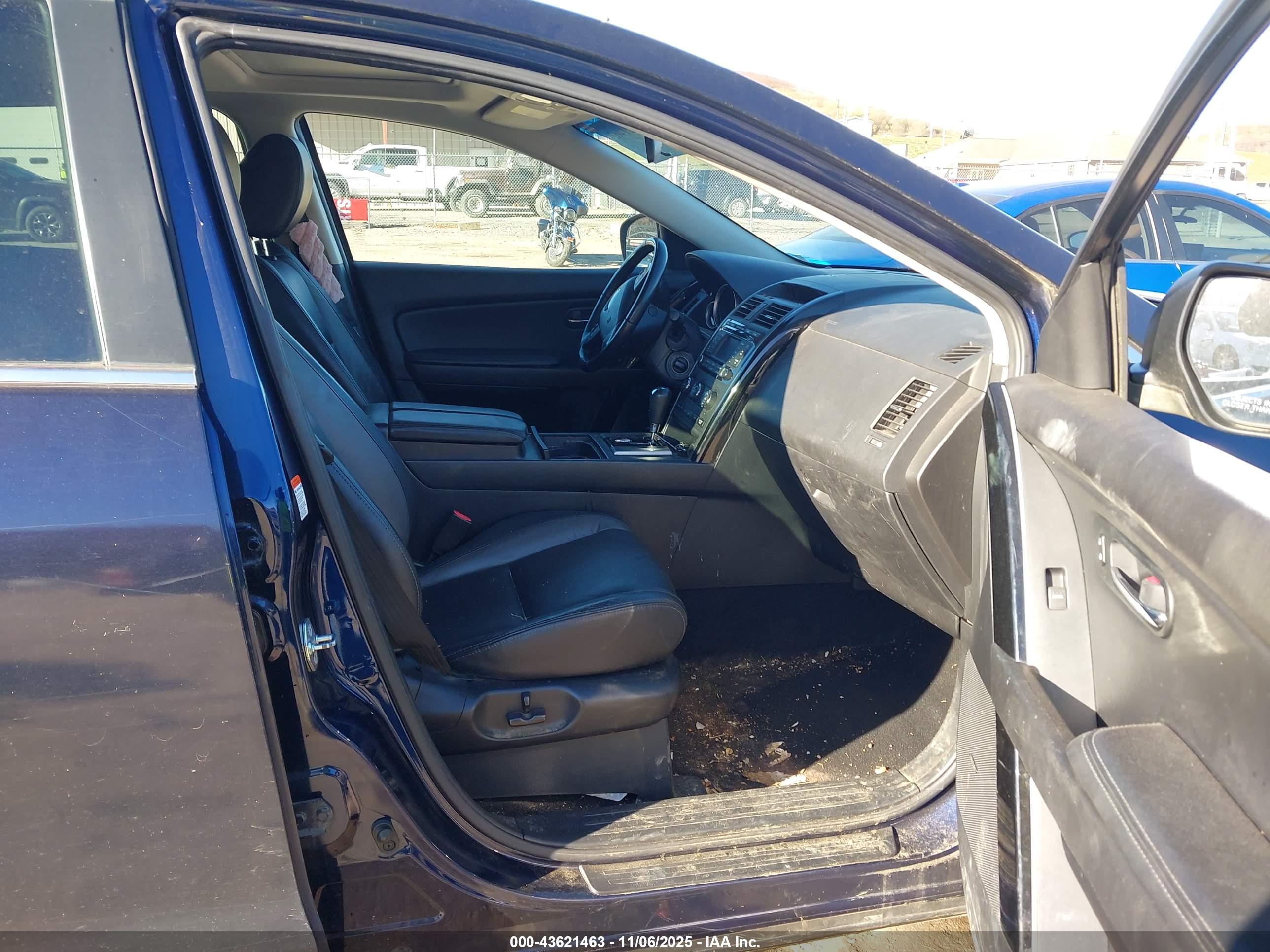 MAZDA CX-9 image 5