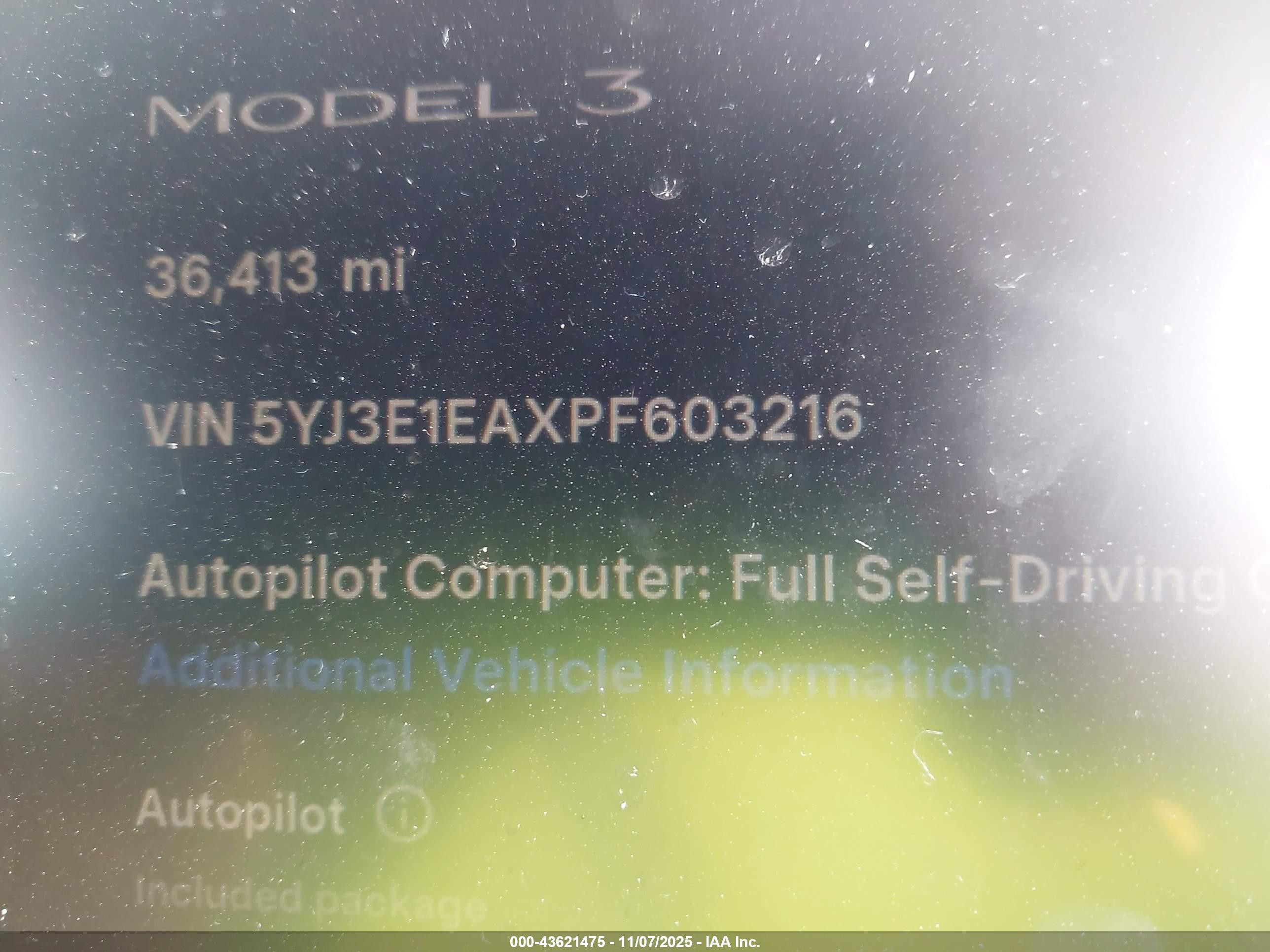 TESLA MODEL image 9