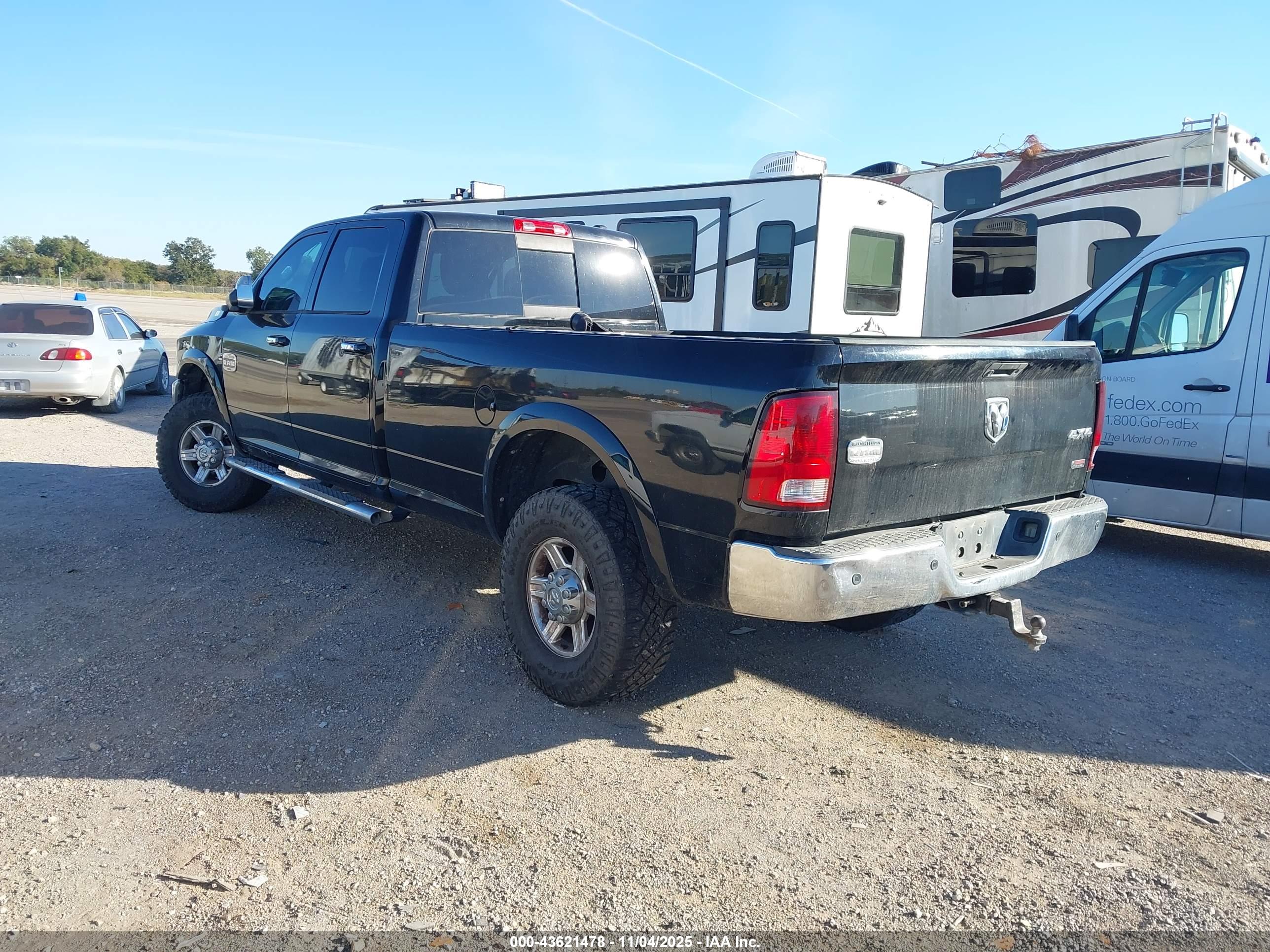 RAM 2500 image 3