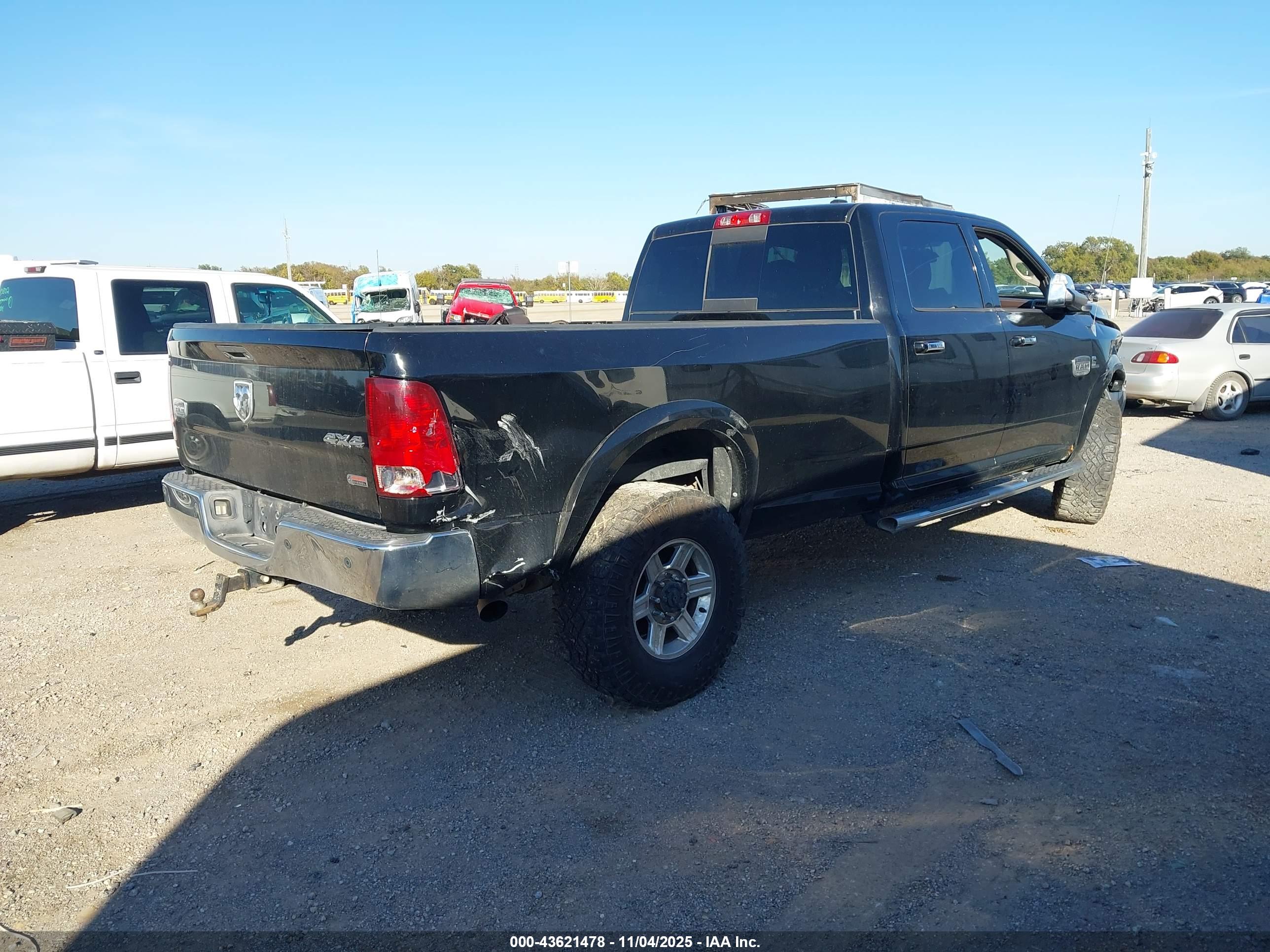 RAM 2500 image 4