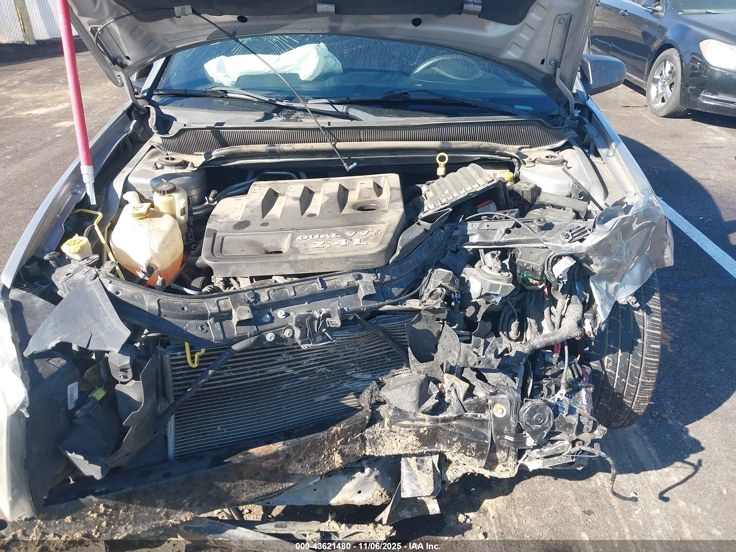 DODGE AVENGER image 10