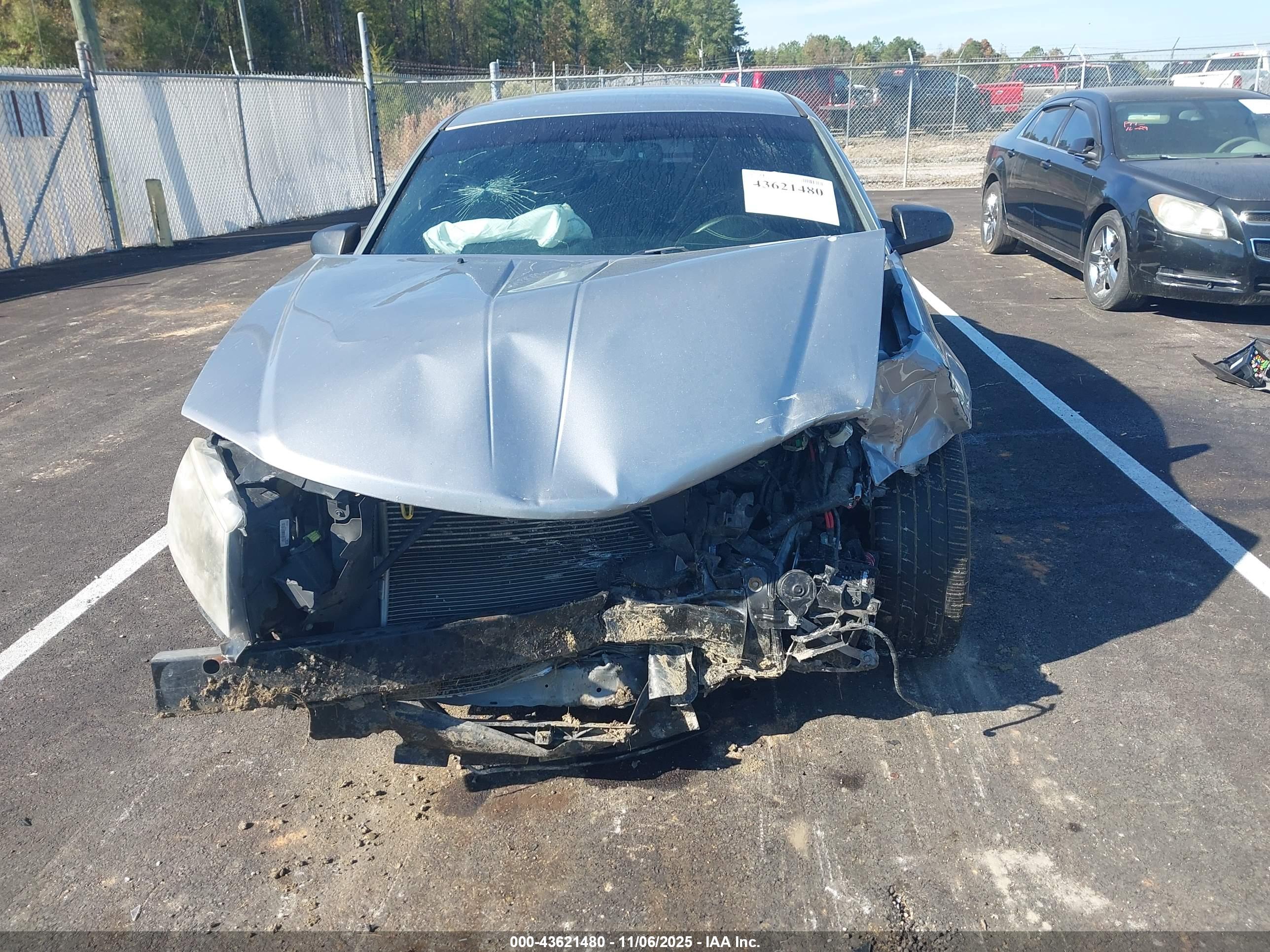 DODGE AVENGER image 6