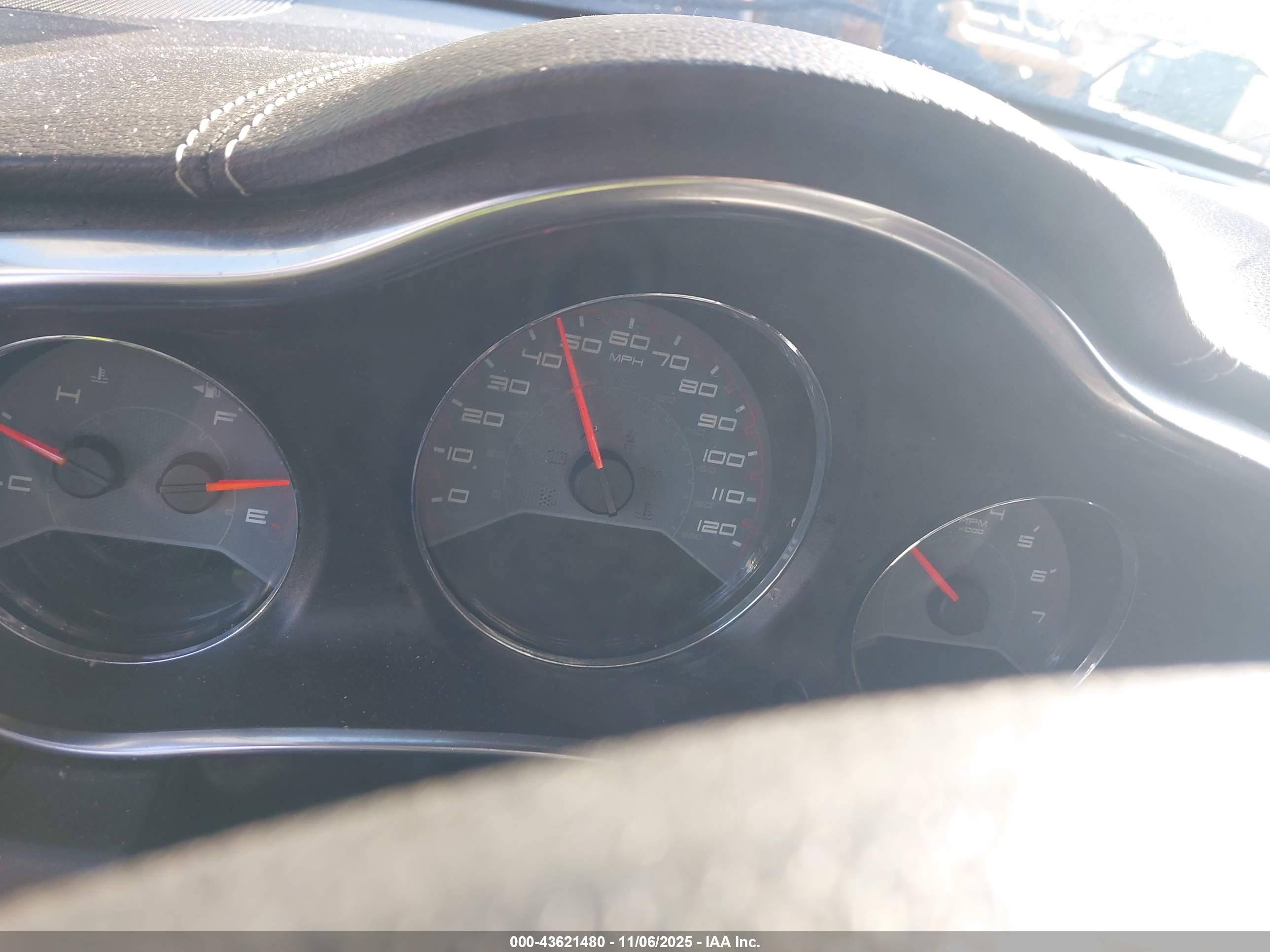 DODGE AVENGER image 7