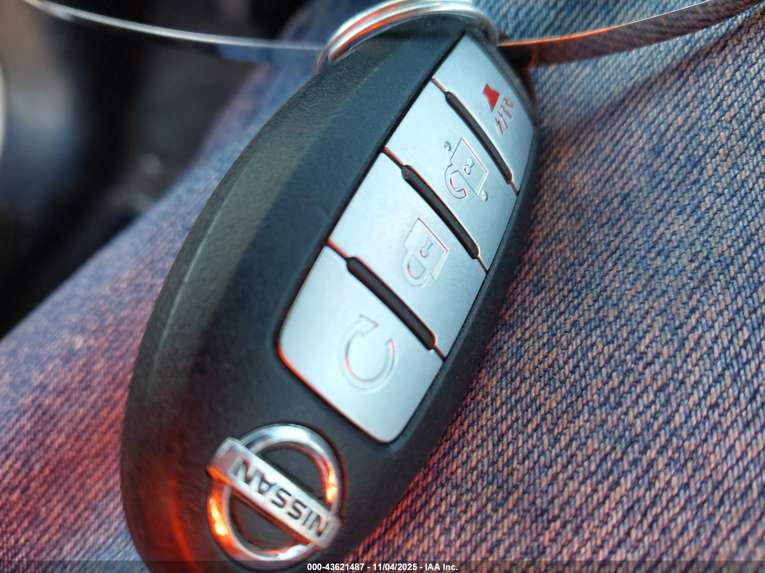 NISSAN PATHFINDER image 11