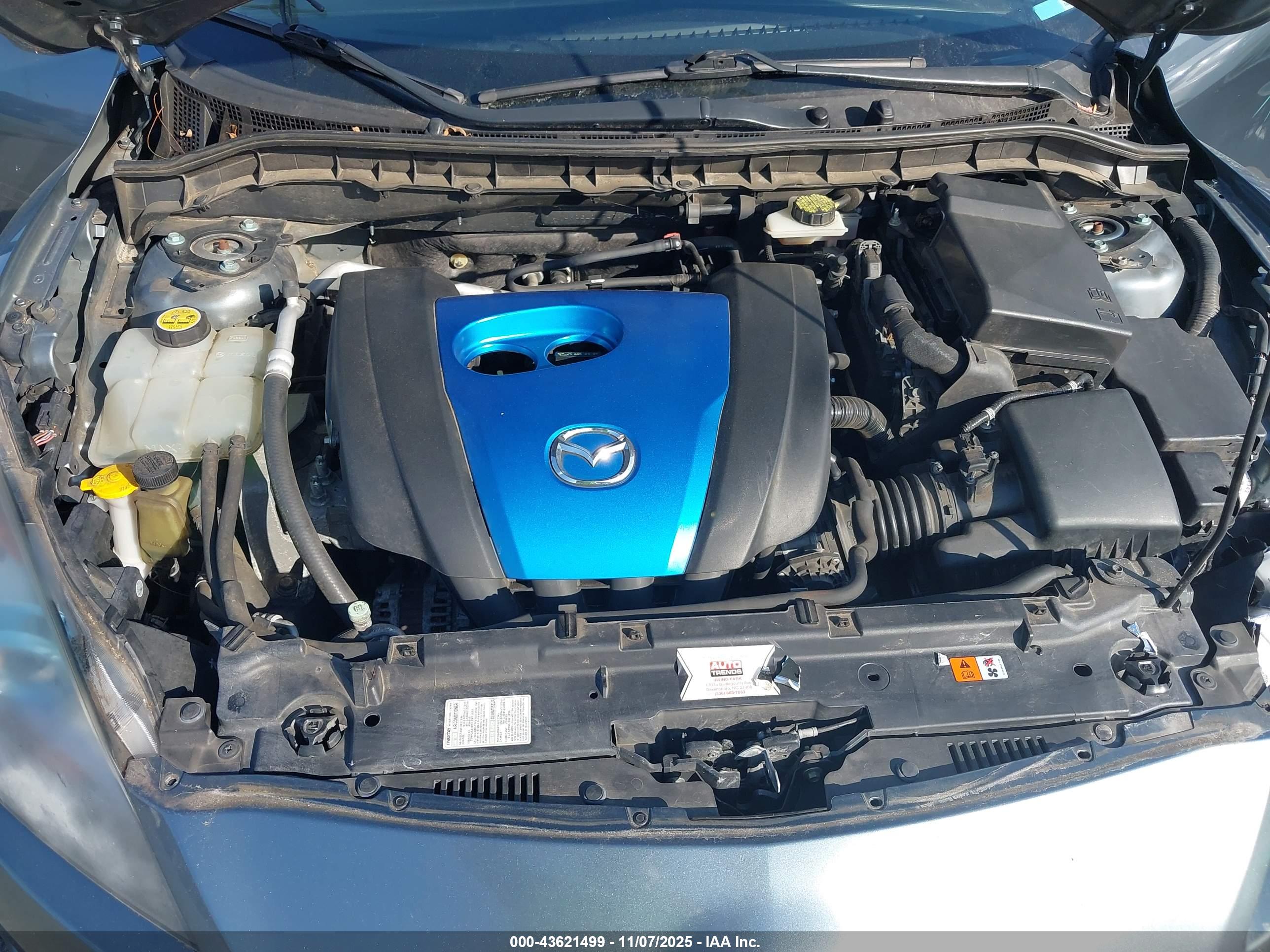 MAZDA MAZDA3 image 10