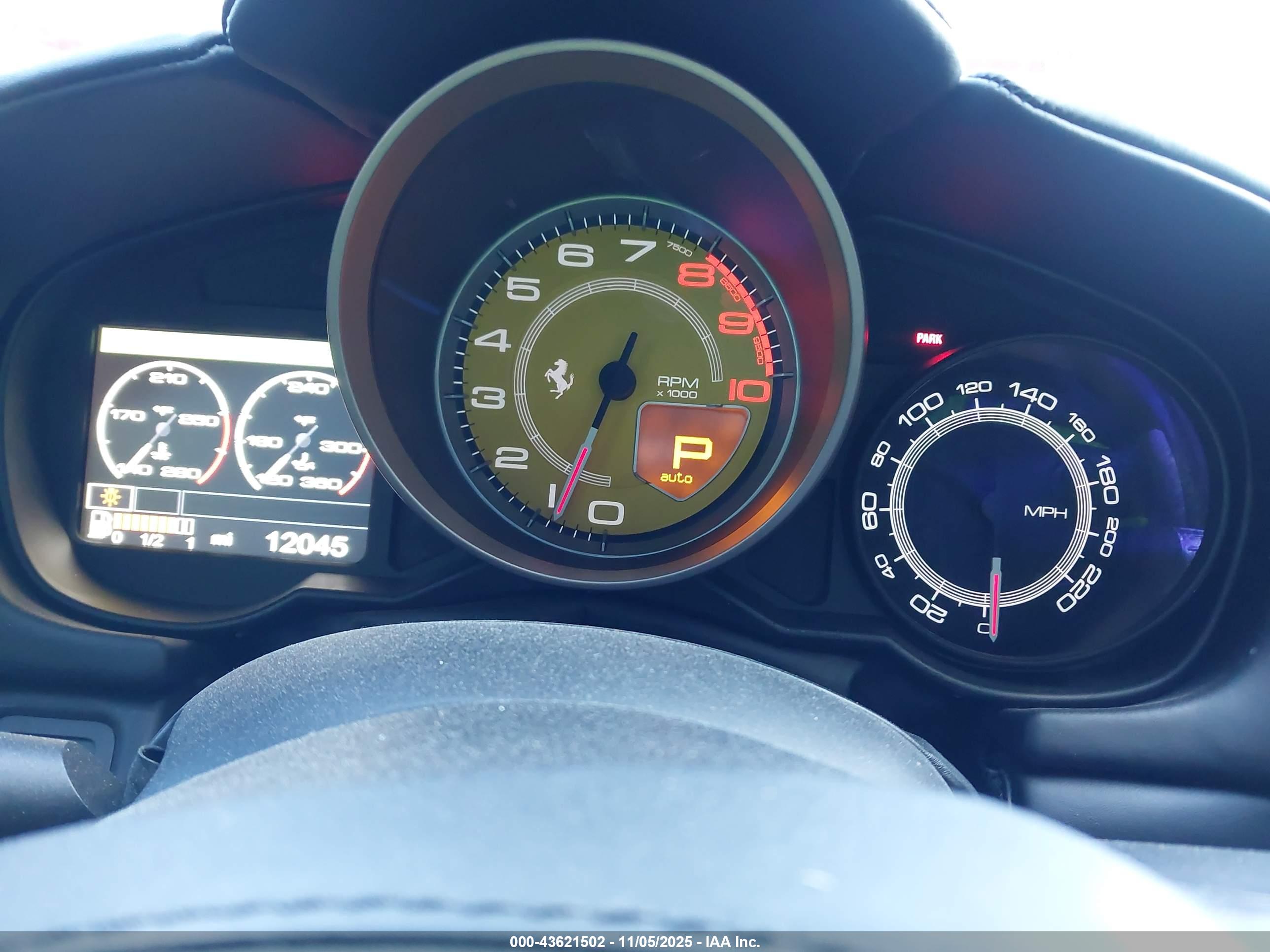 FERRARI CALIFORNIA image 7