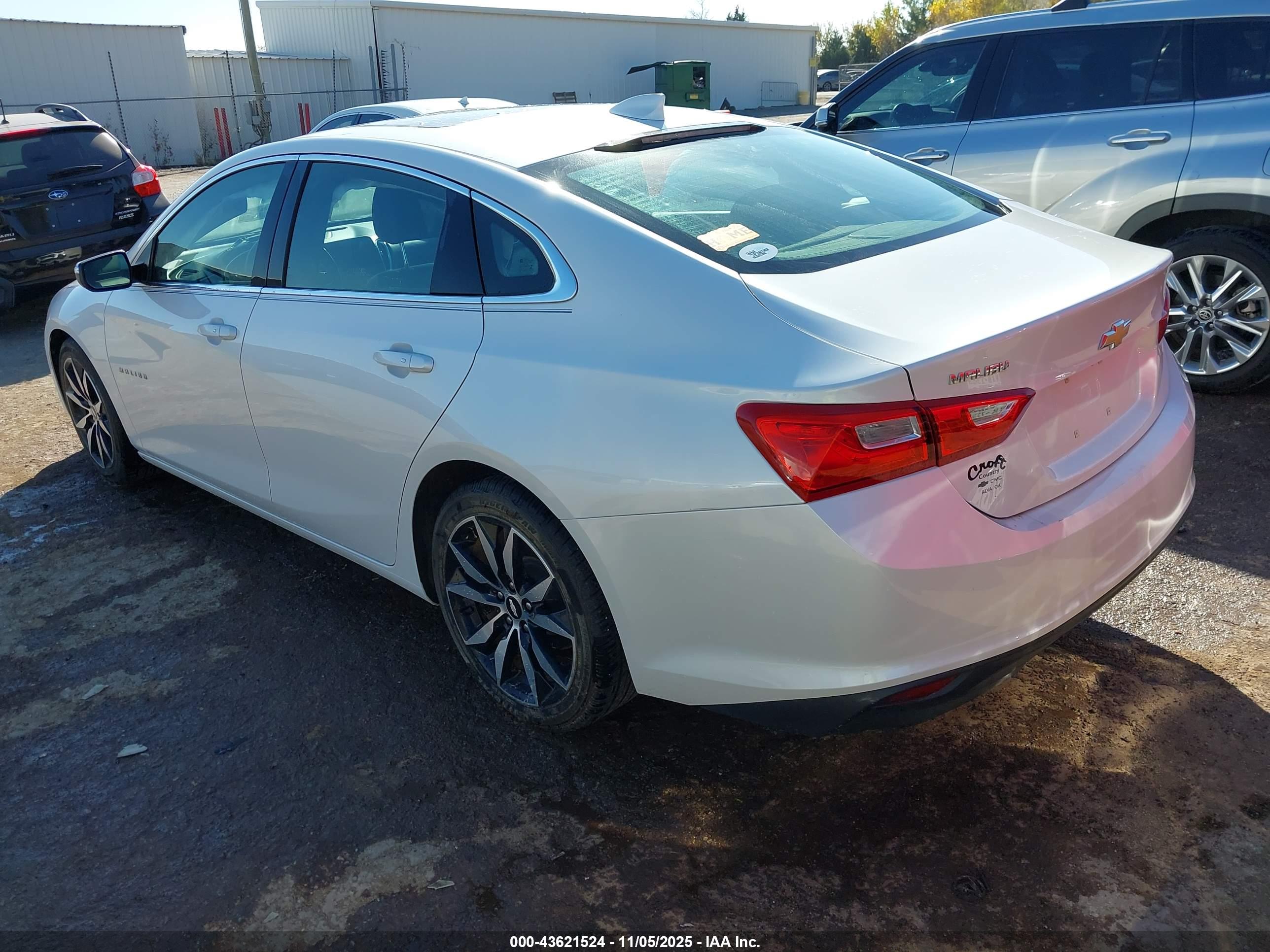 CHEVROLET MALIBU image 3