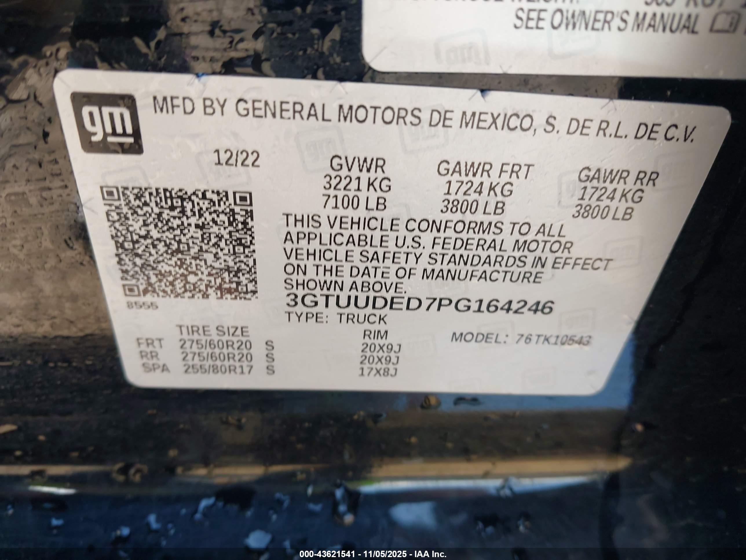 GMC SIERRA image 9