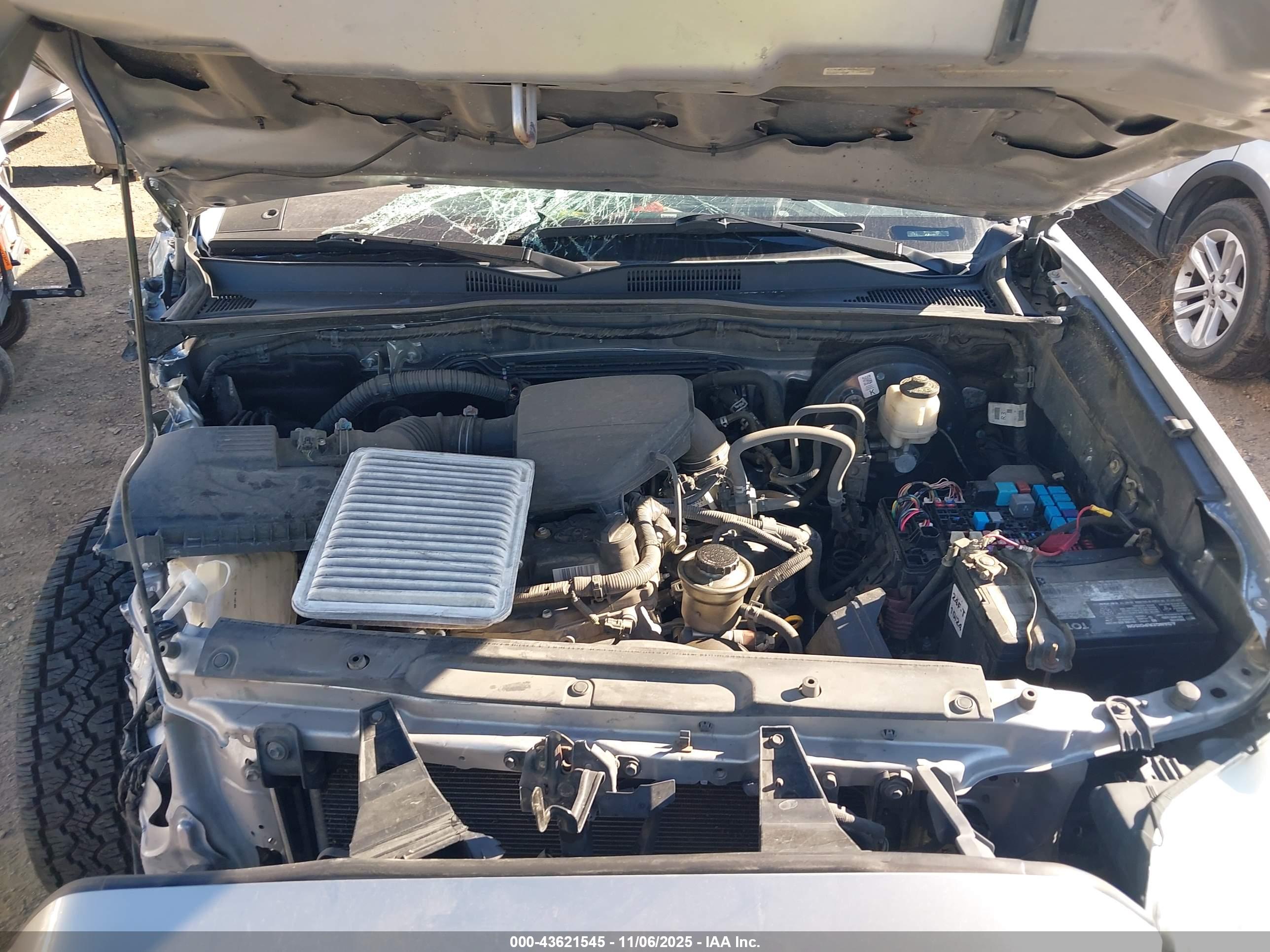 TOYOTA TACOMA image 10