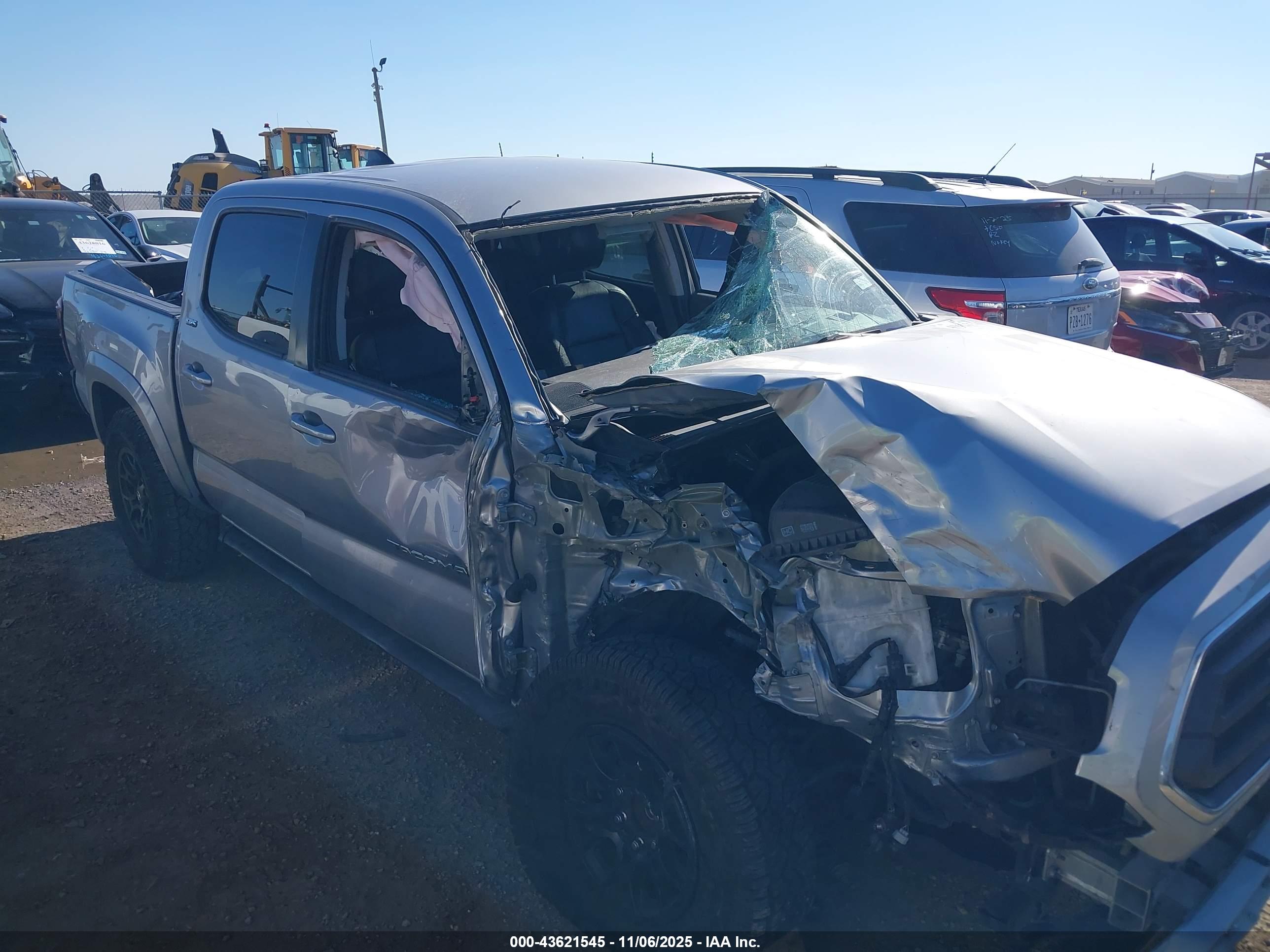 TOYOTA TACOMA image 6