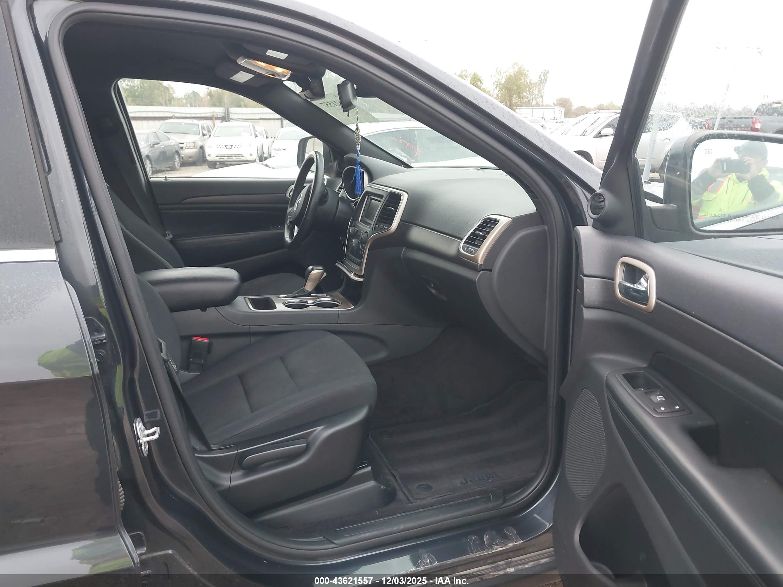JEEP GRAND image 5