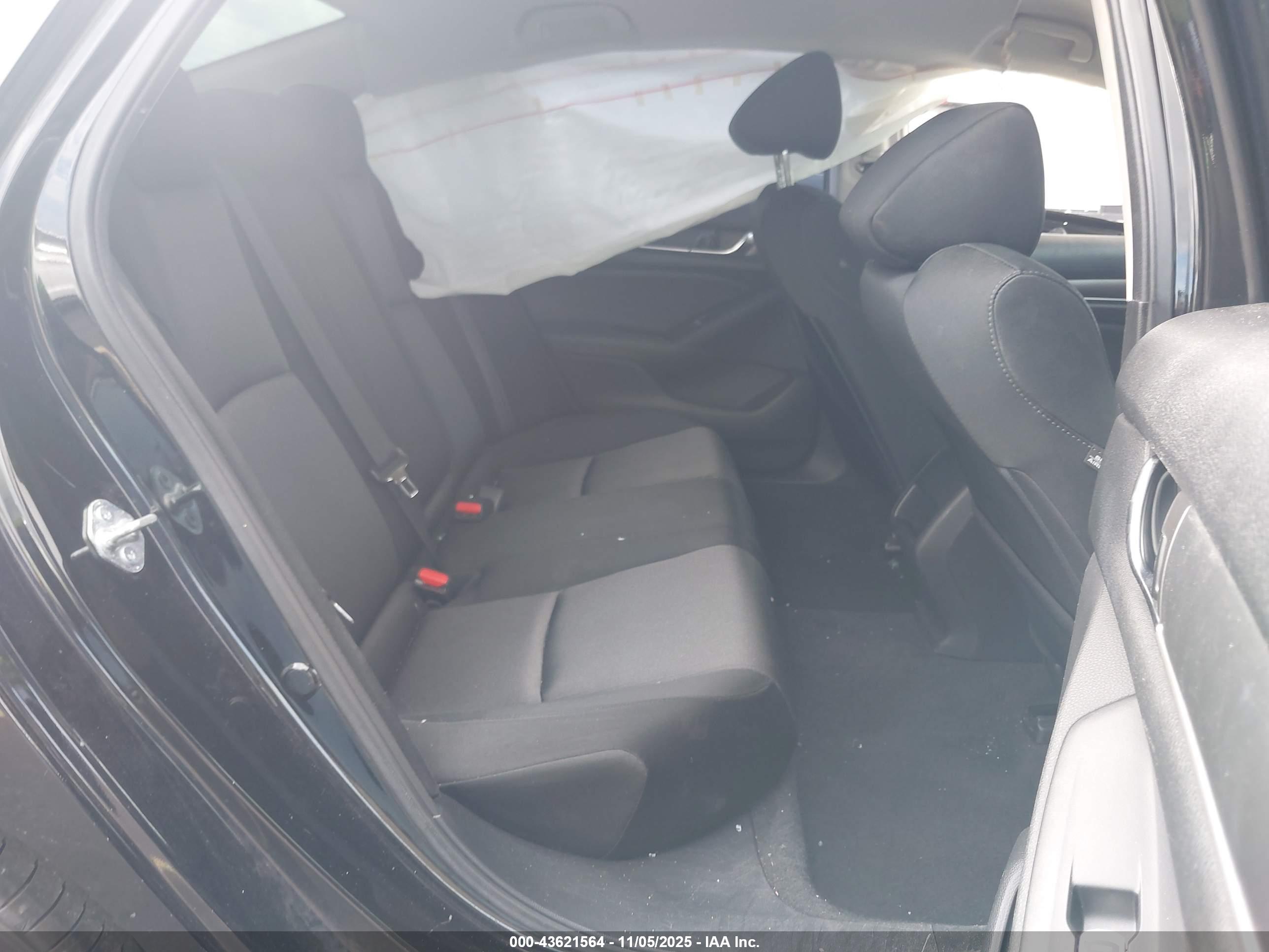 HONDA ACCORD image 8
