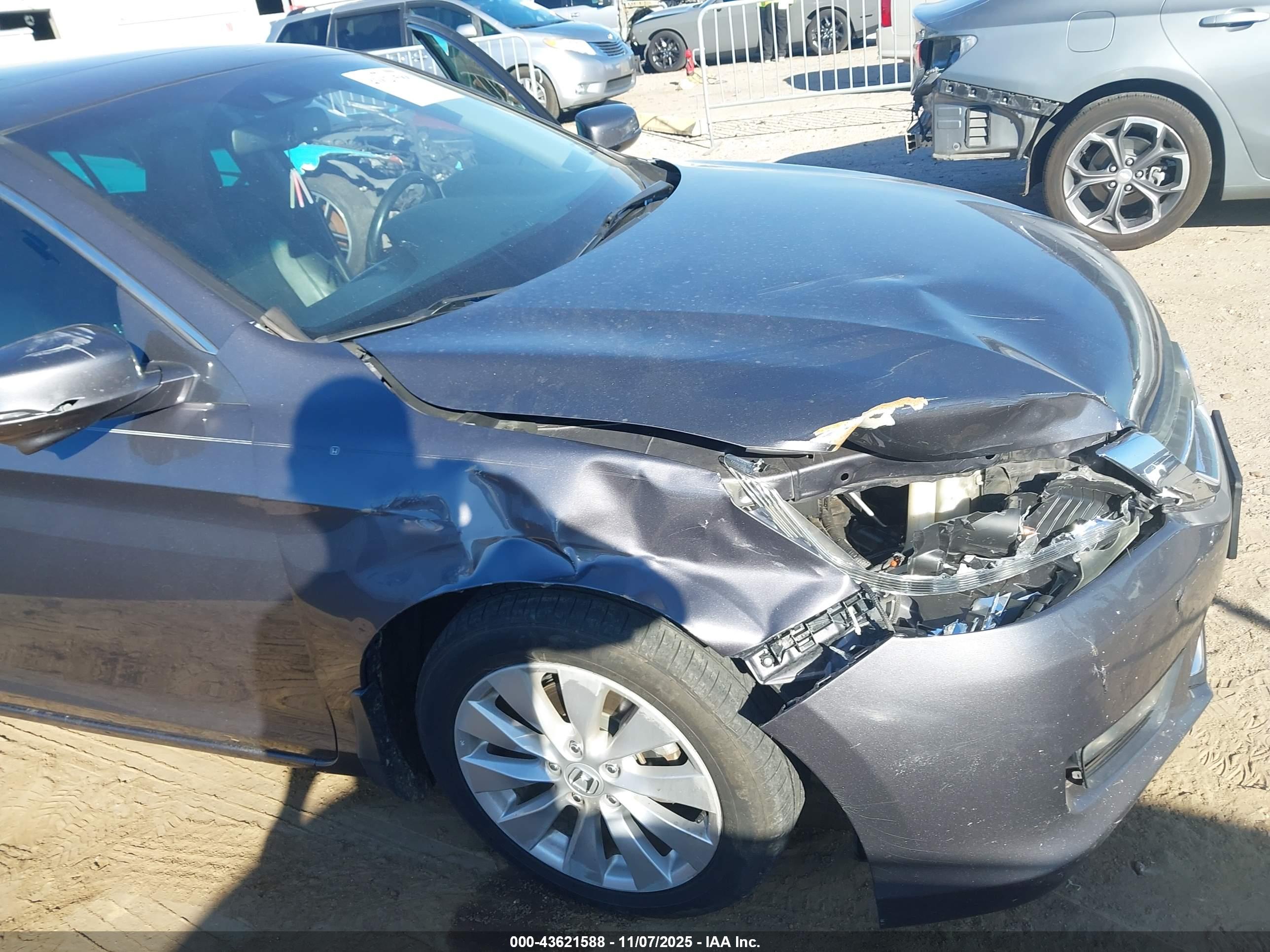 HONDA ACCORD image 6