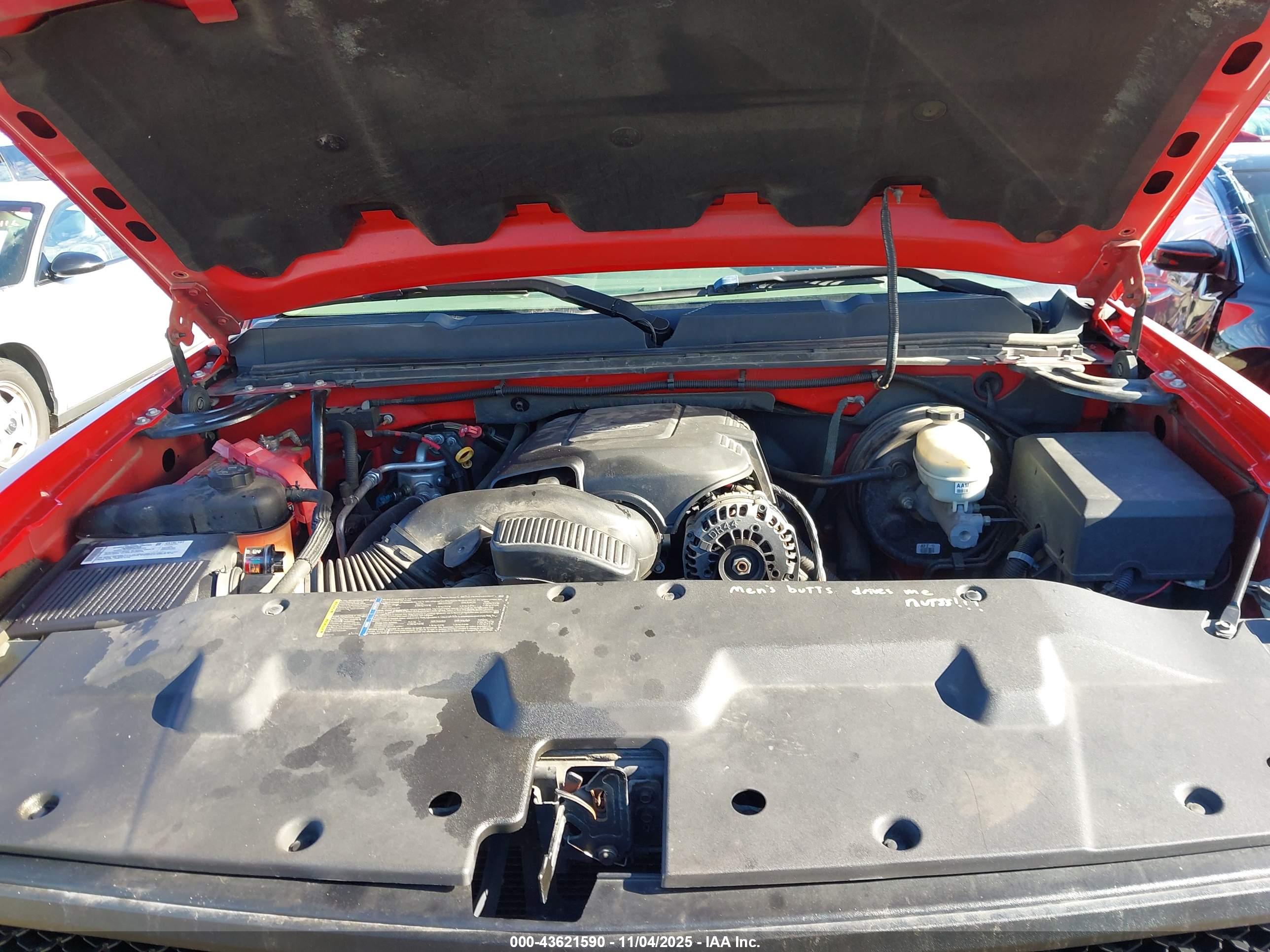 CHEVROLET SILVERADO image 10