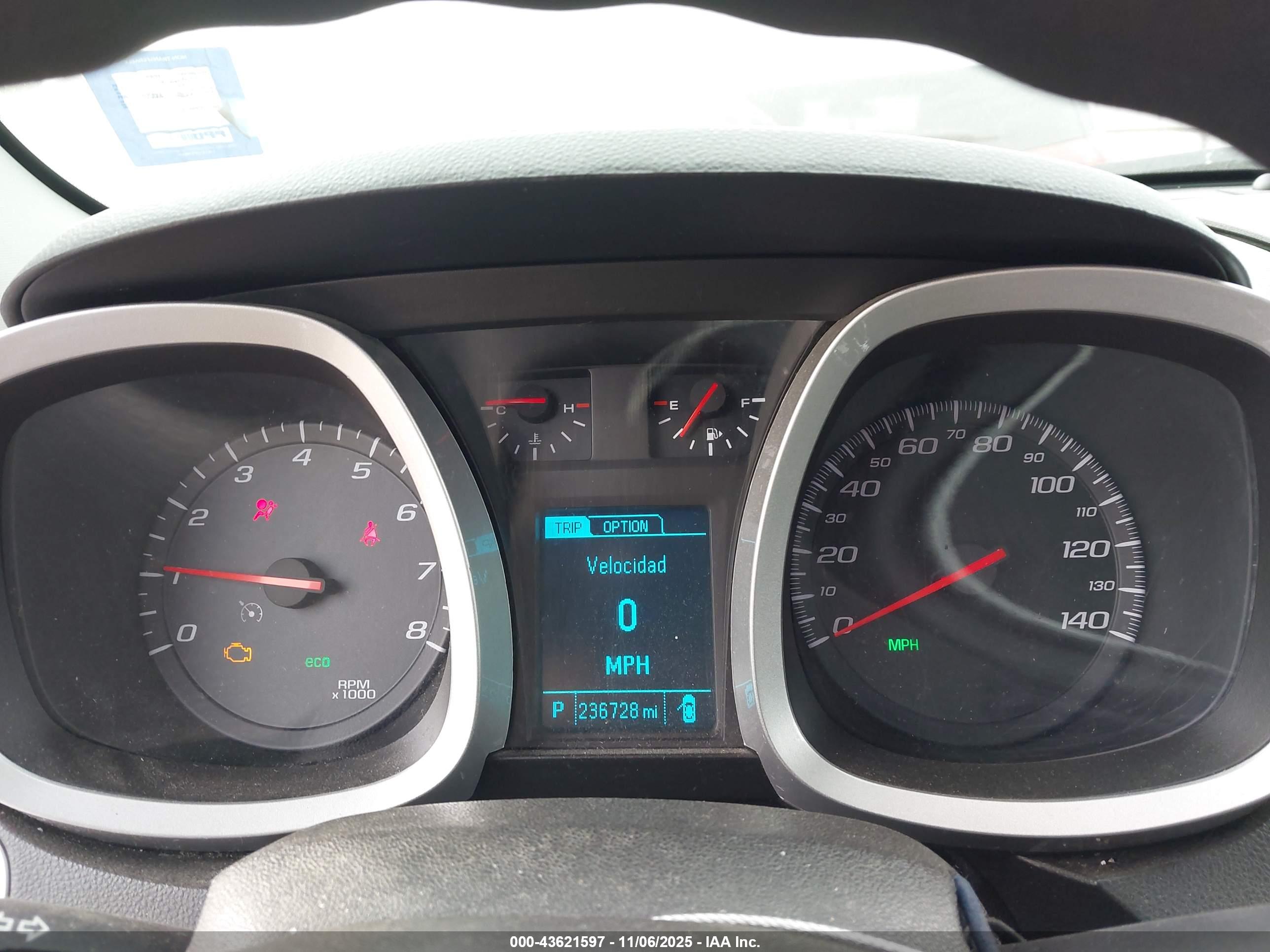 CHEVROLET EQUINOX image 7