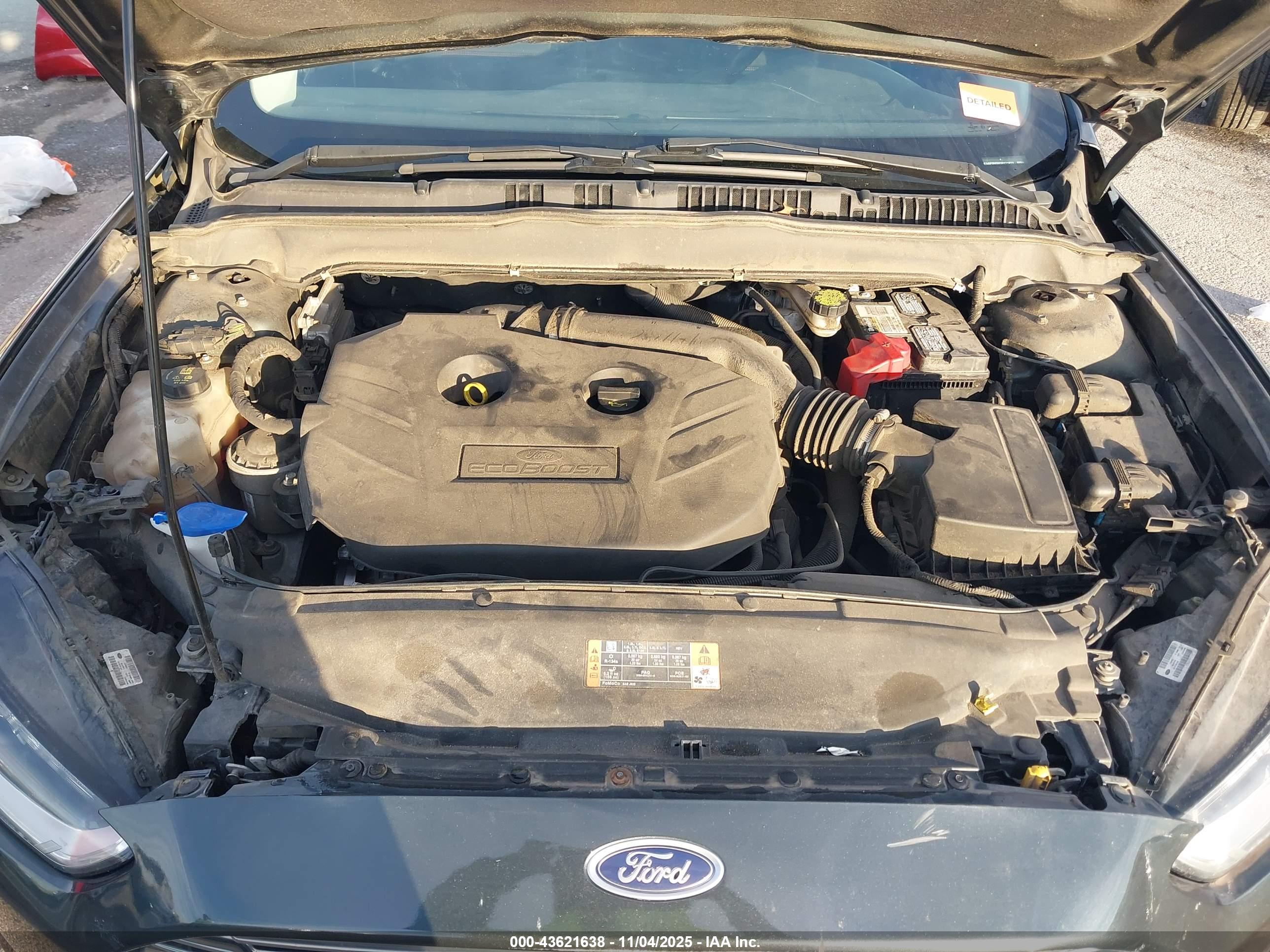 FORD FUSION image 10