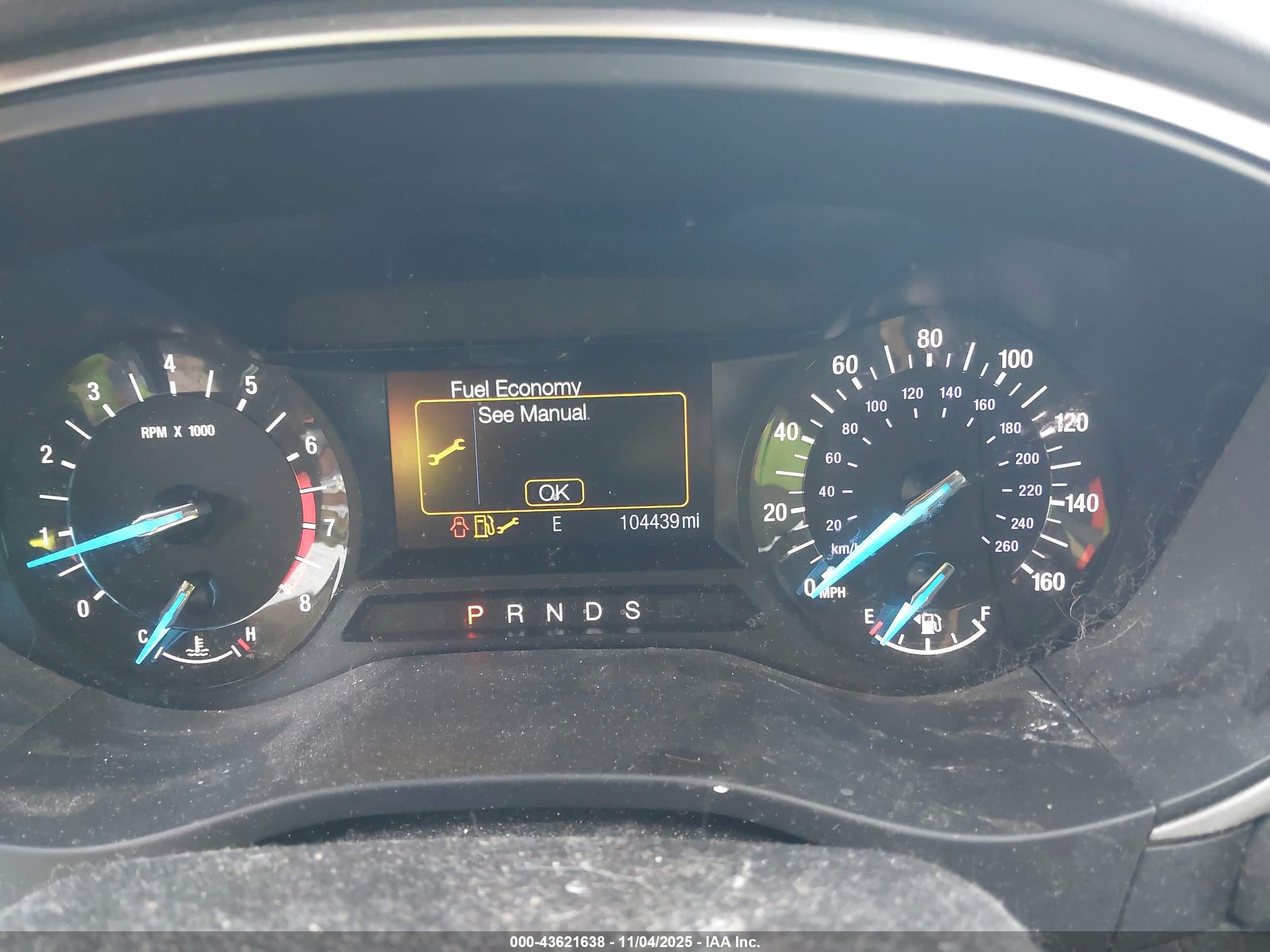 FORD FUSION image 7
