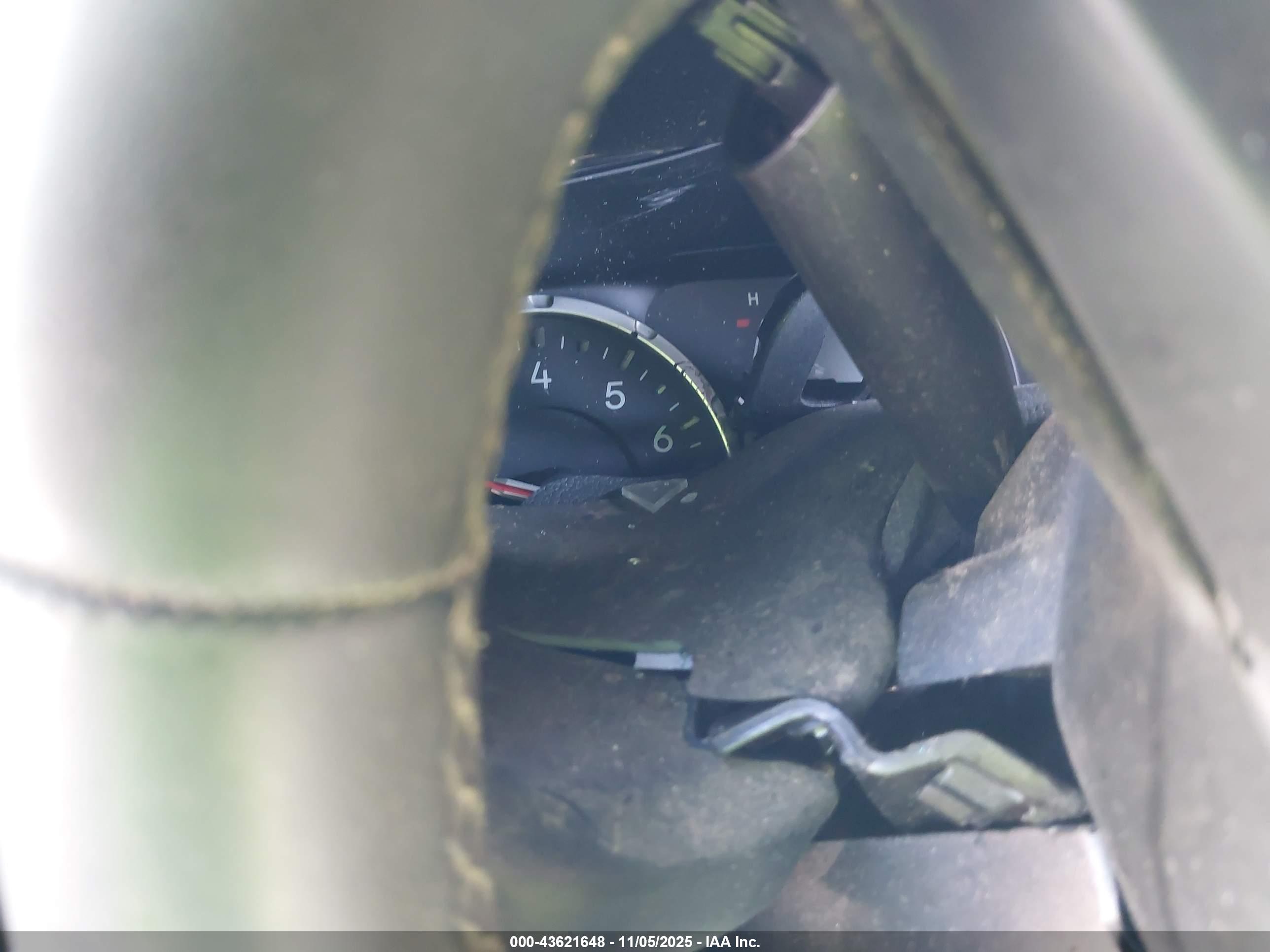 JEEP RENEGADE image 7