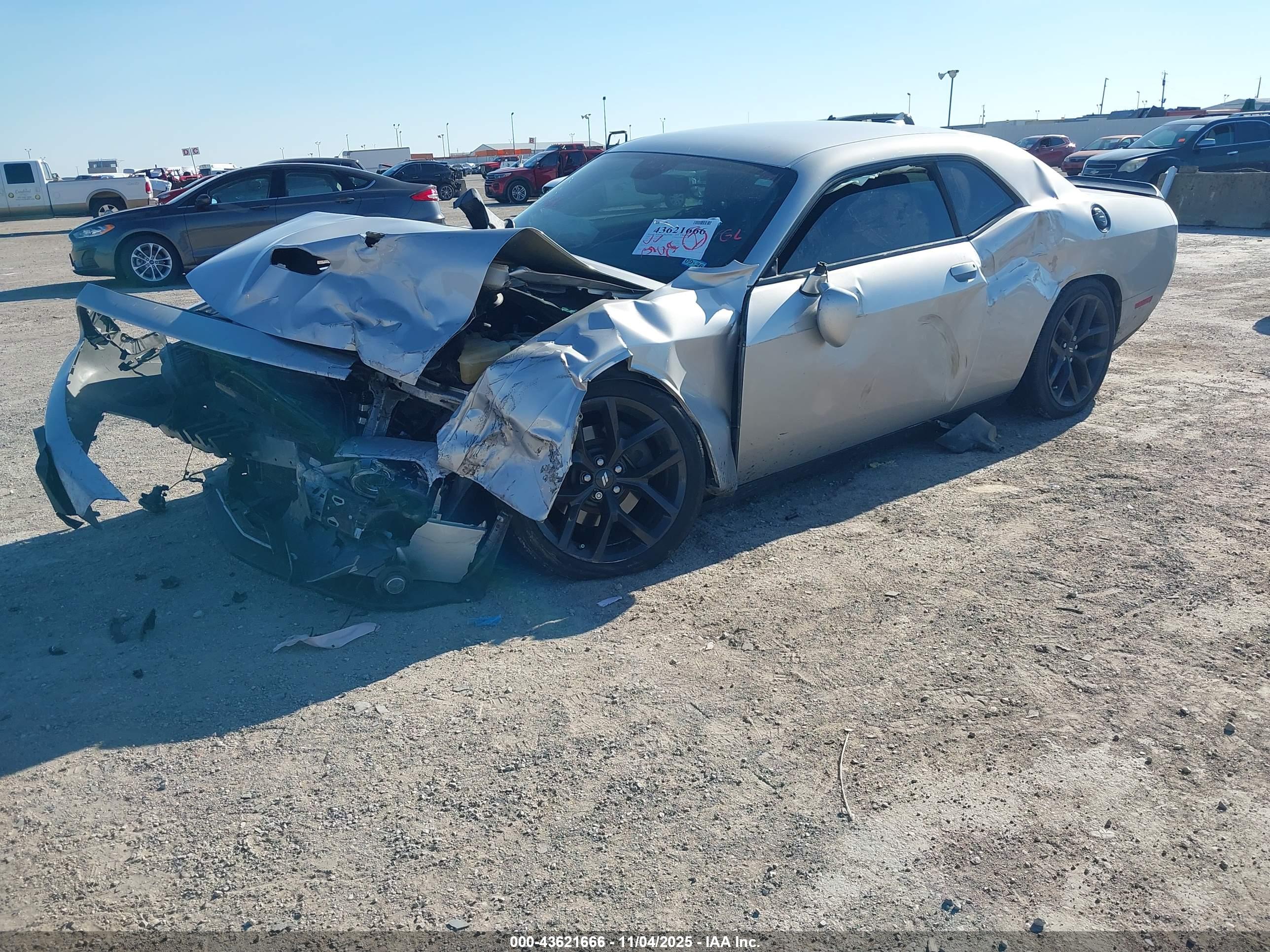 DODGE CHALLENGER image 2