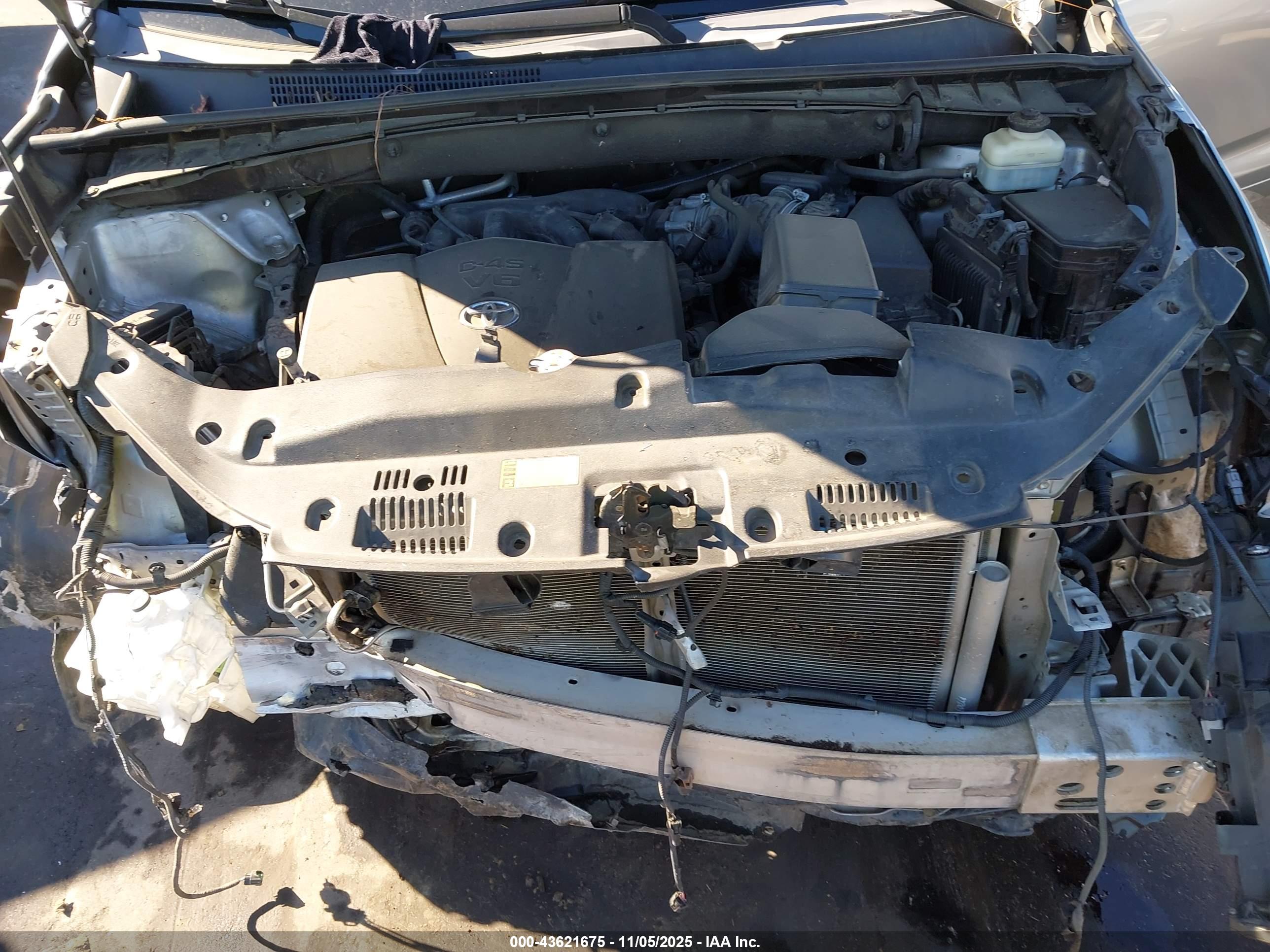 TOYOTA HIGHLANDER image 10