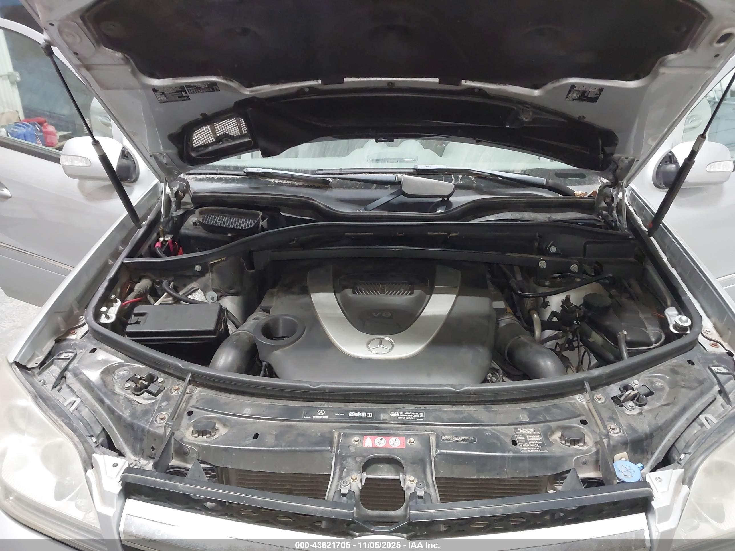 MERCEDES-BENZ GL image 10