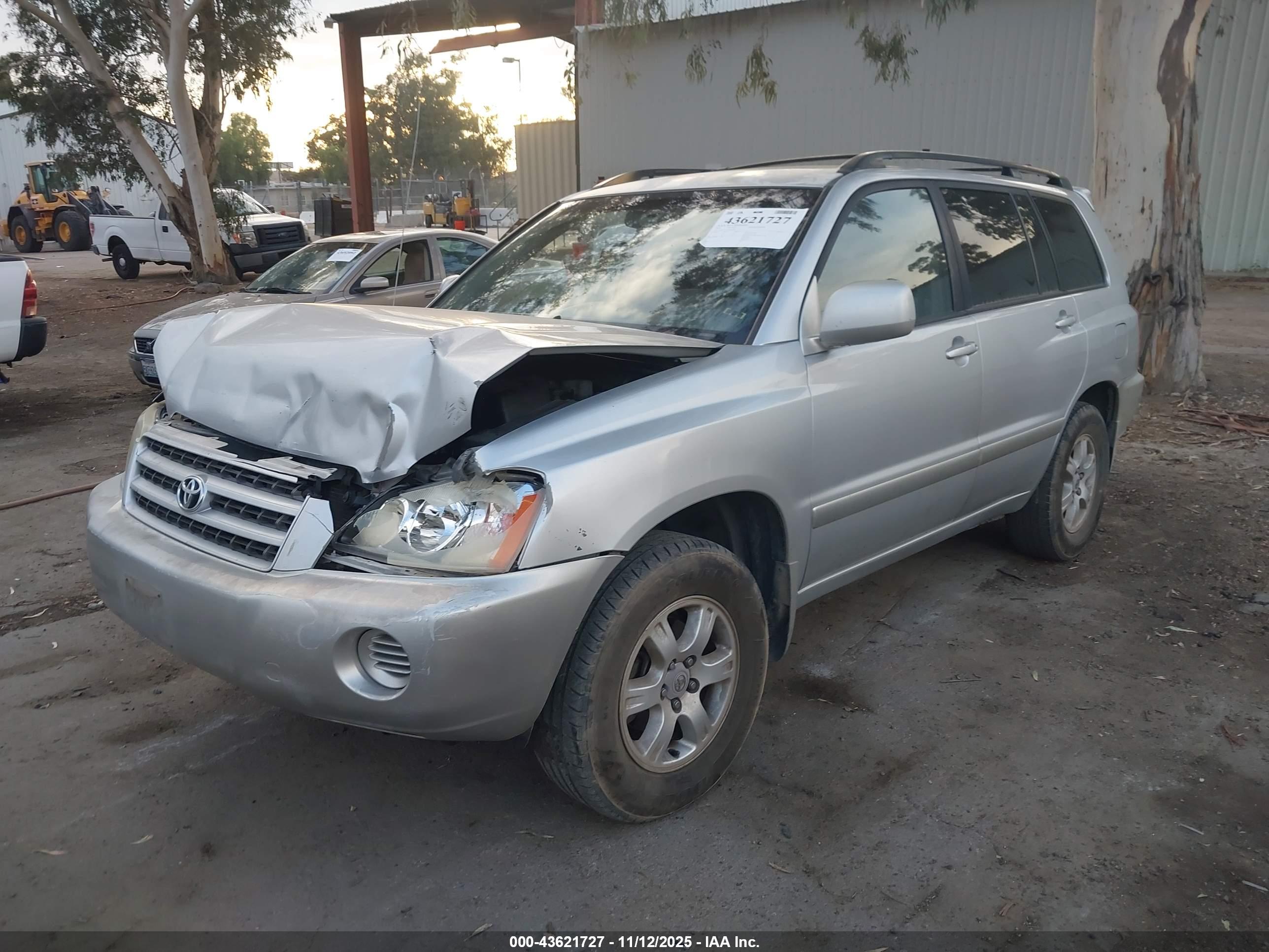 TOYOTA HIGHLANDER image 2