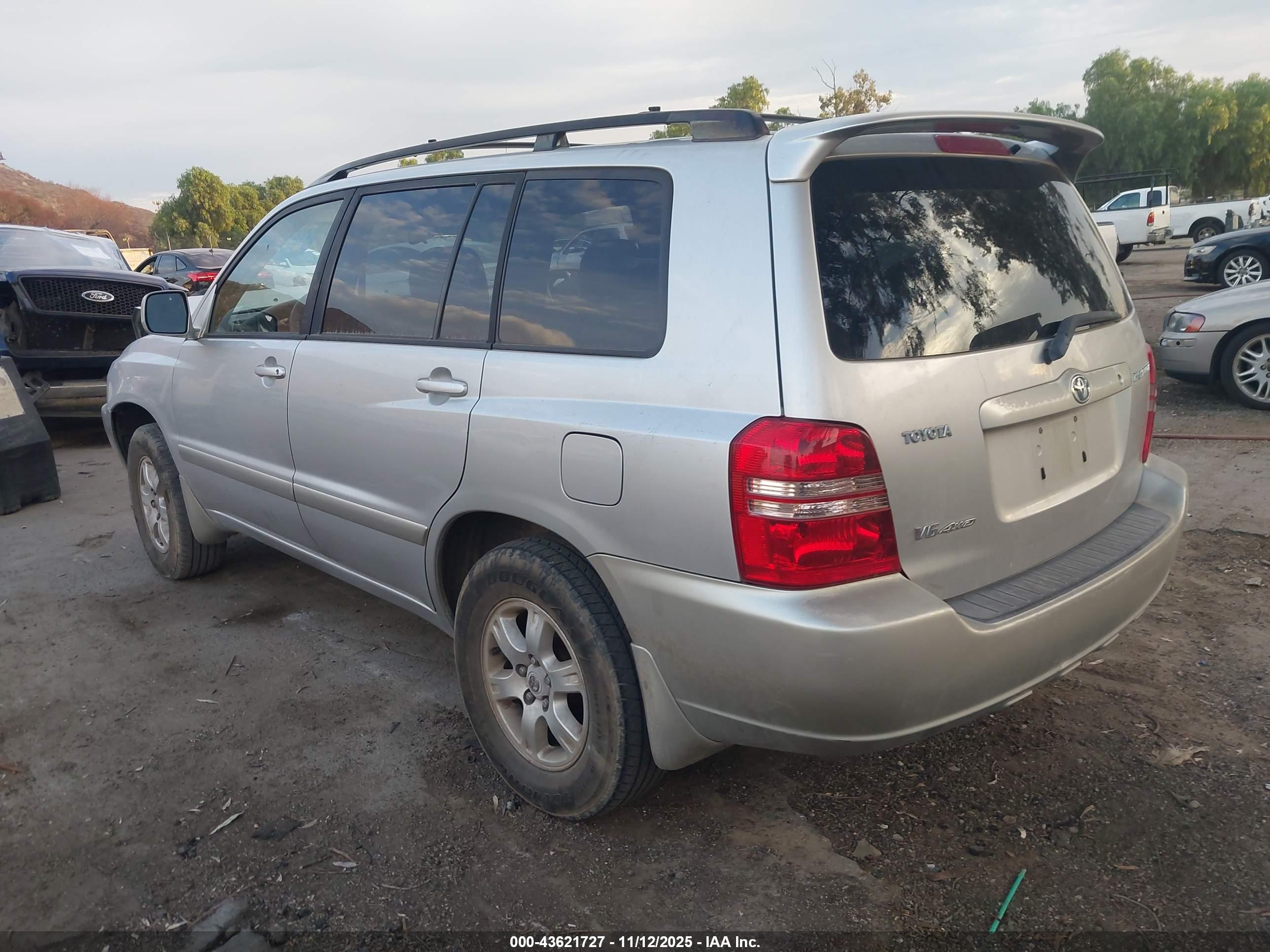 TOYOTA HIGHLANDER image 3